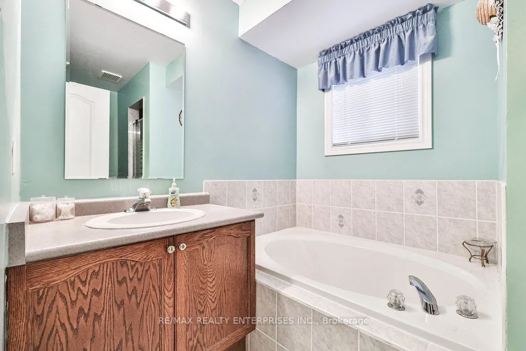 3 Jack Kenny Court