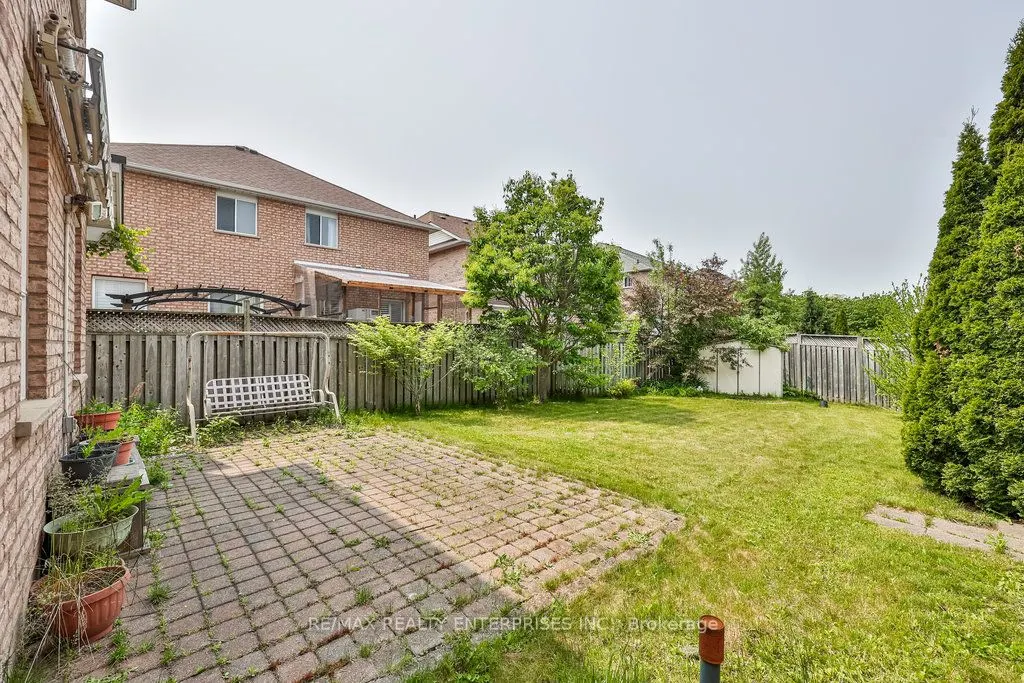 3 Jack Kenny Court