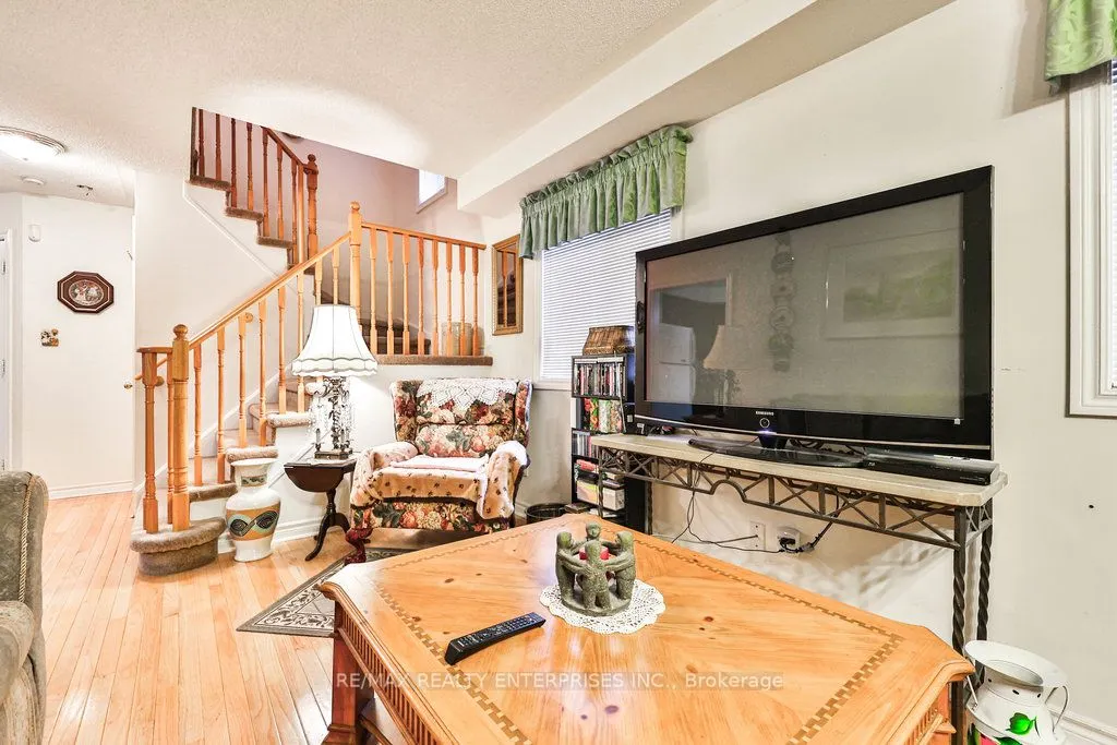3 Jack Kenny Court