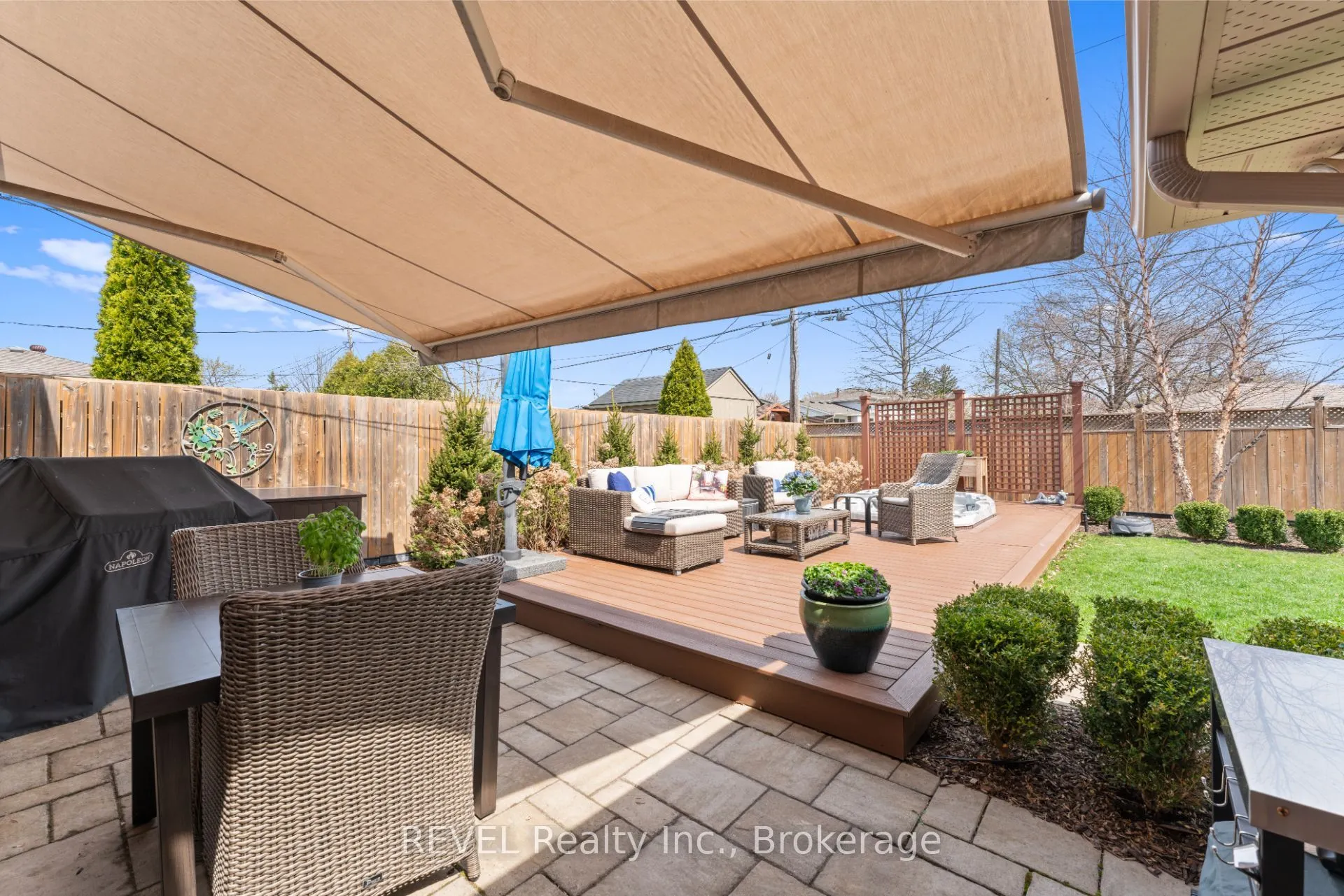 637 Thornwood Avenue