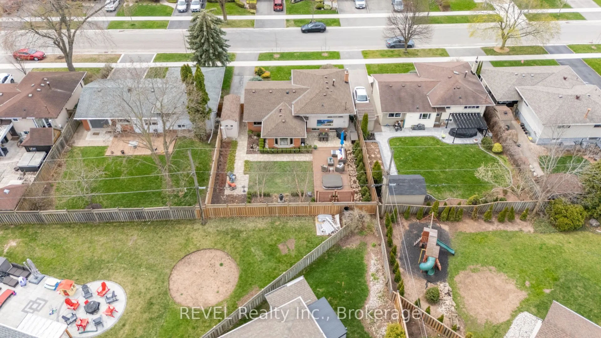 637 Thornwood Avenue