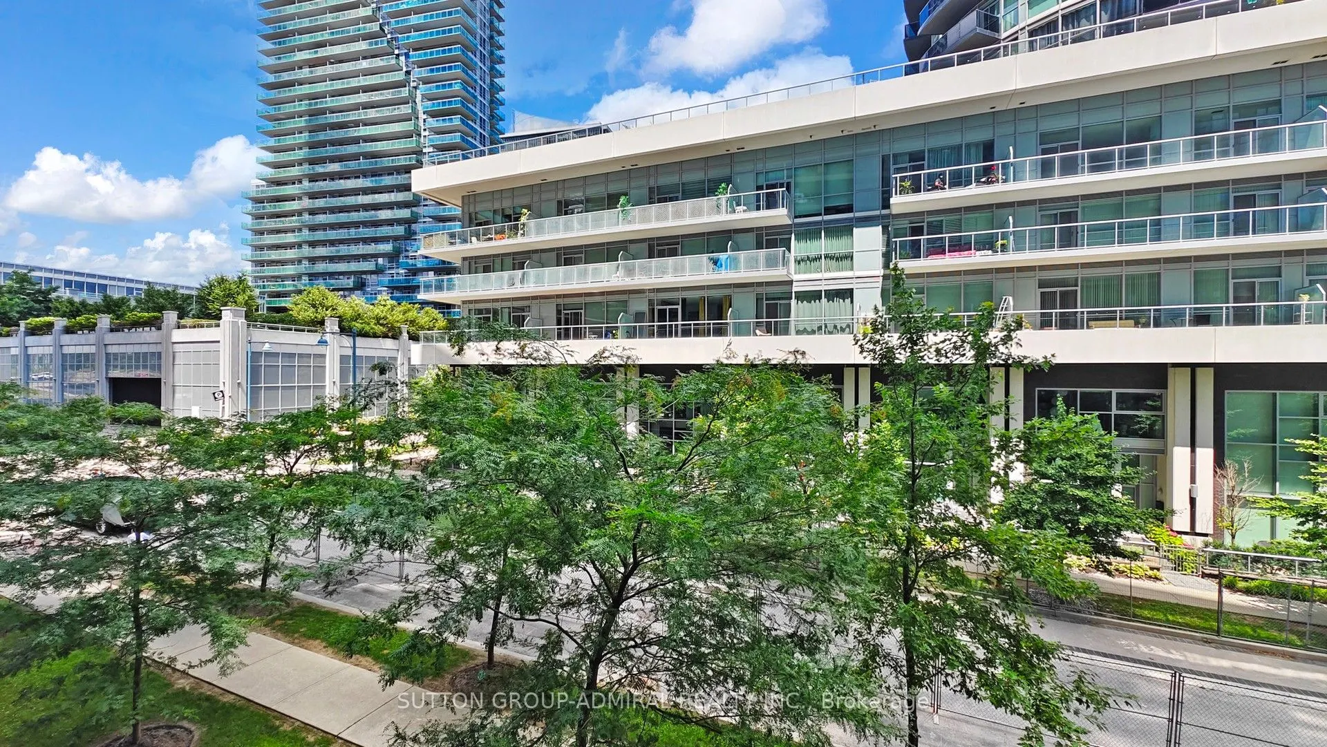 39 Annie Craig Drive, #Th 101