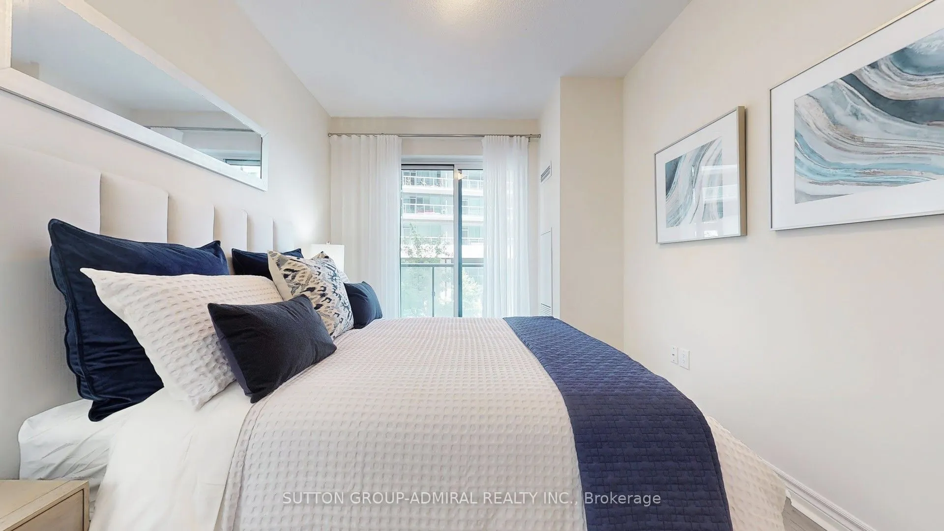 39 Annie Craig Drive, #Th 101