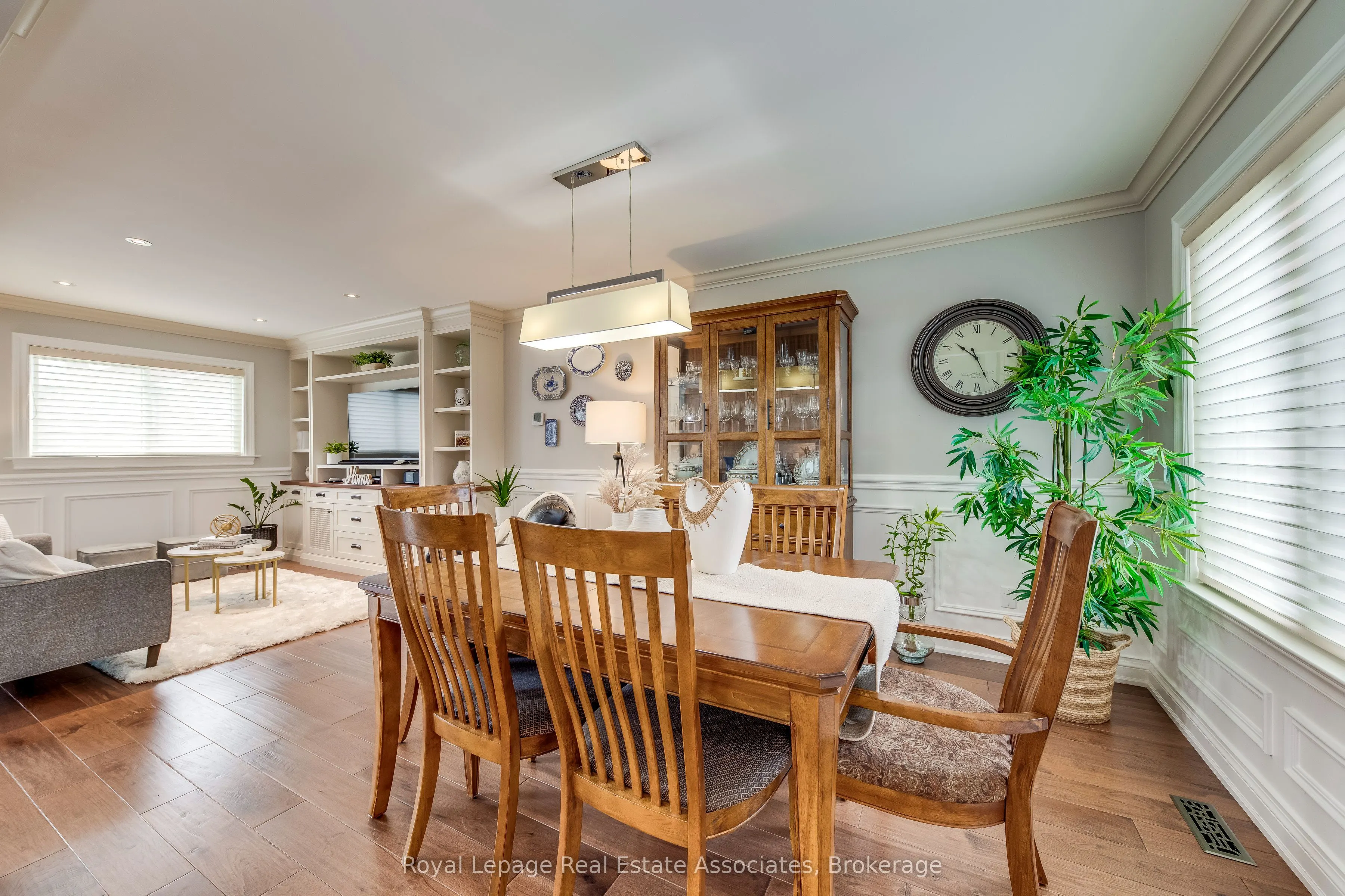 516 Ravenstone Court