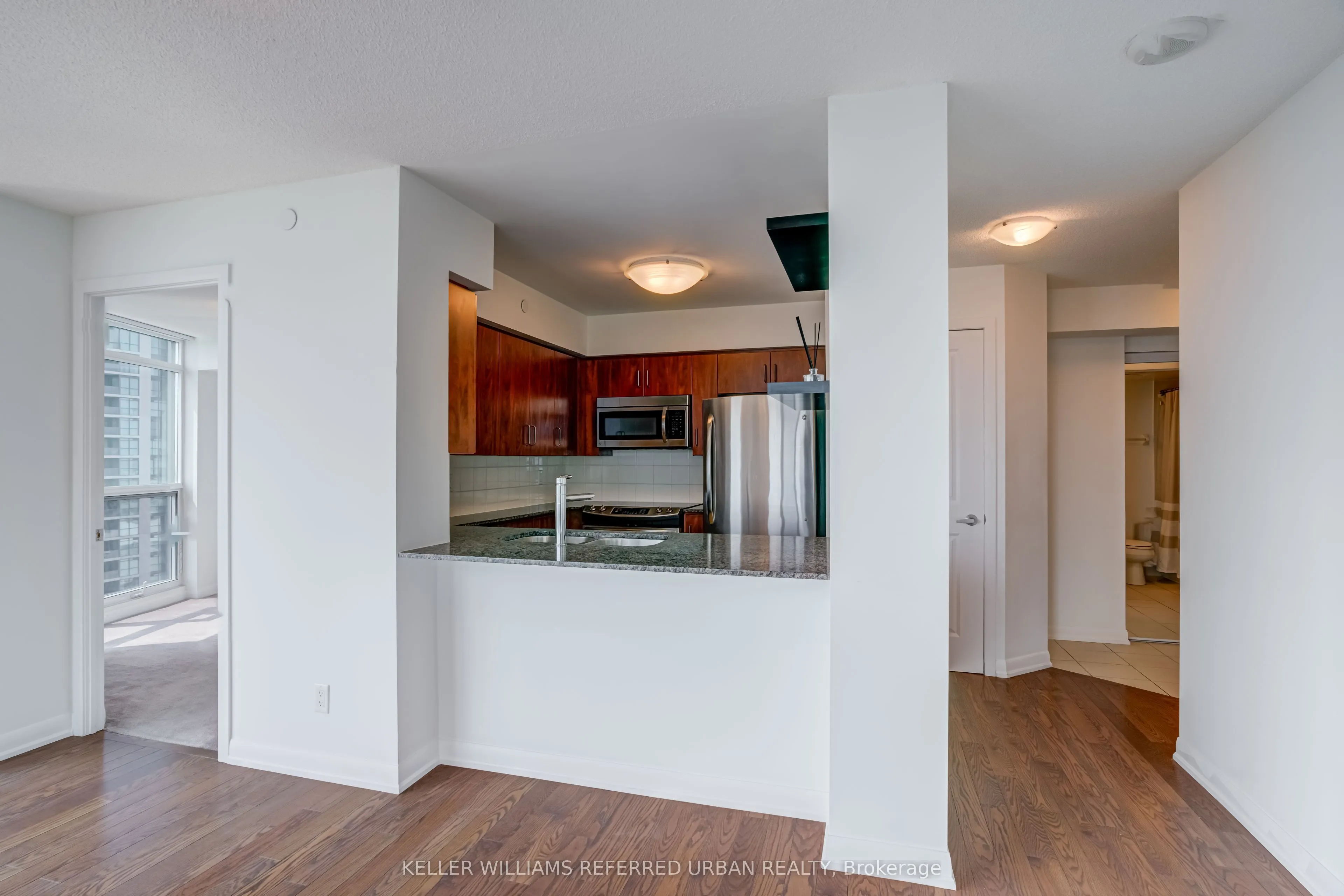 215 Sherway Gardens Road, #1904