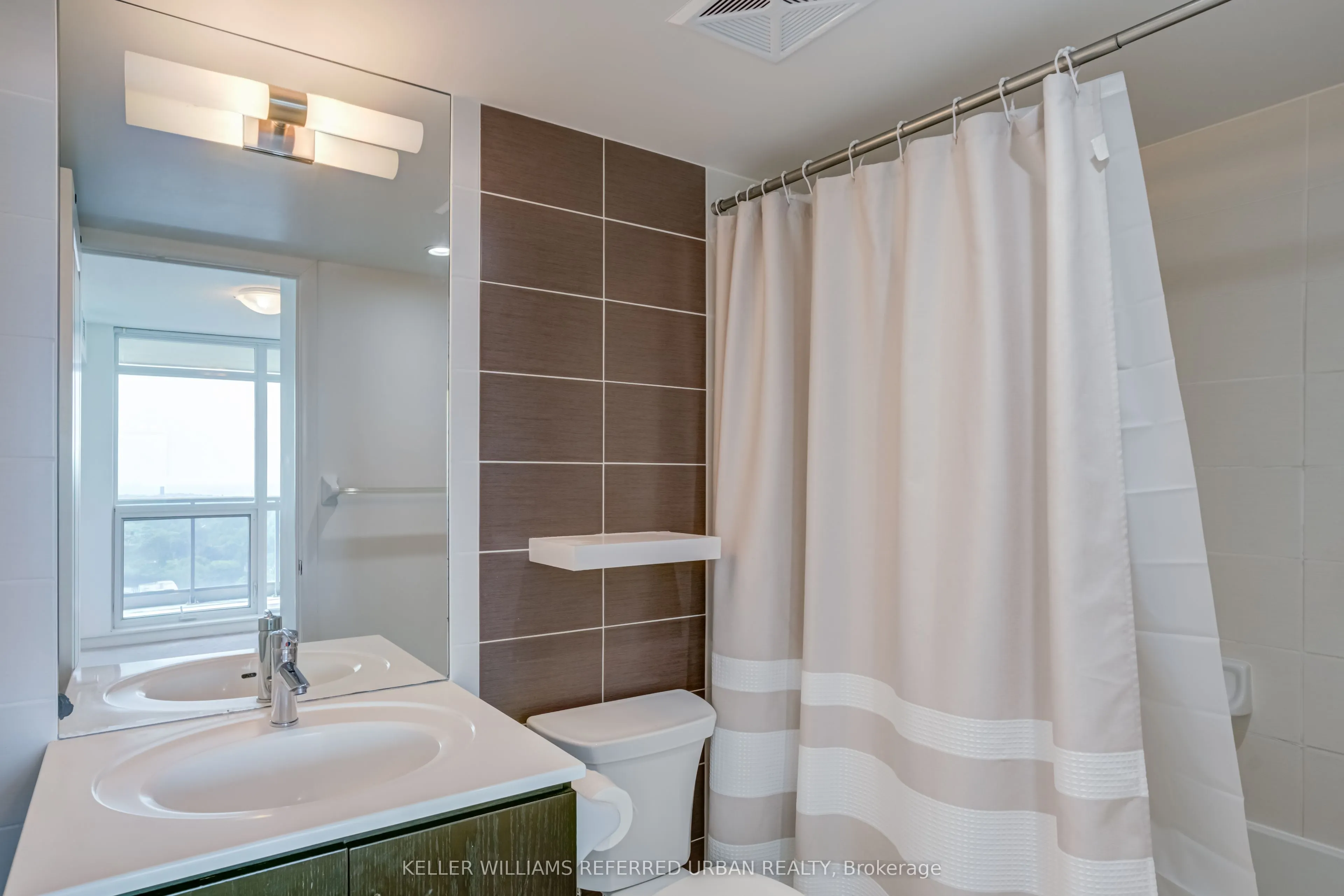 215 Sherway Gardens Road, #1904