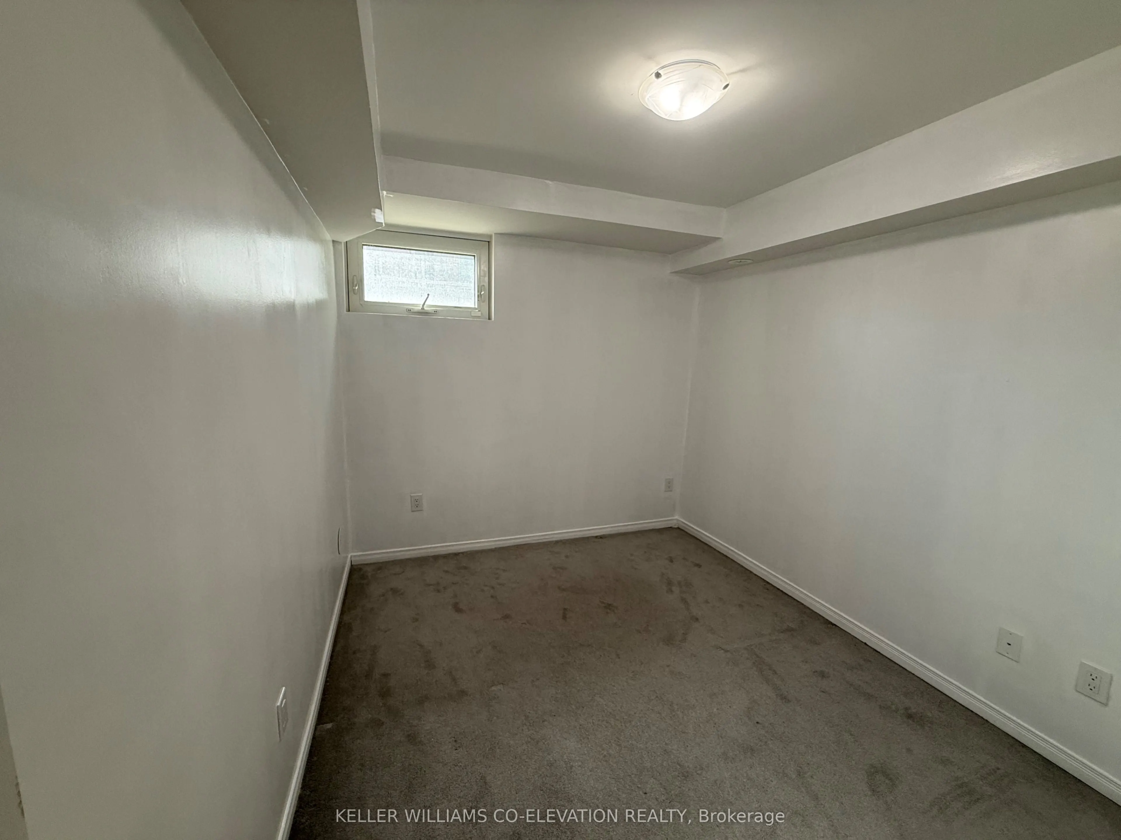 11 Applewood Lane, #112