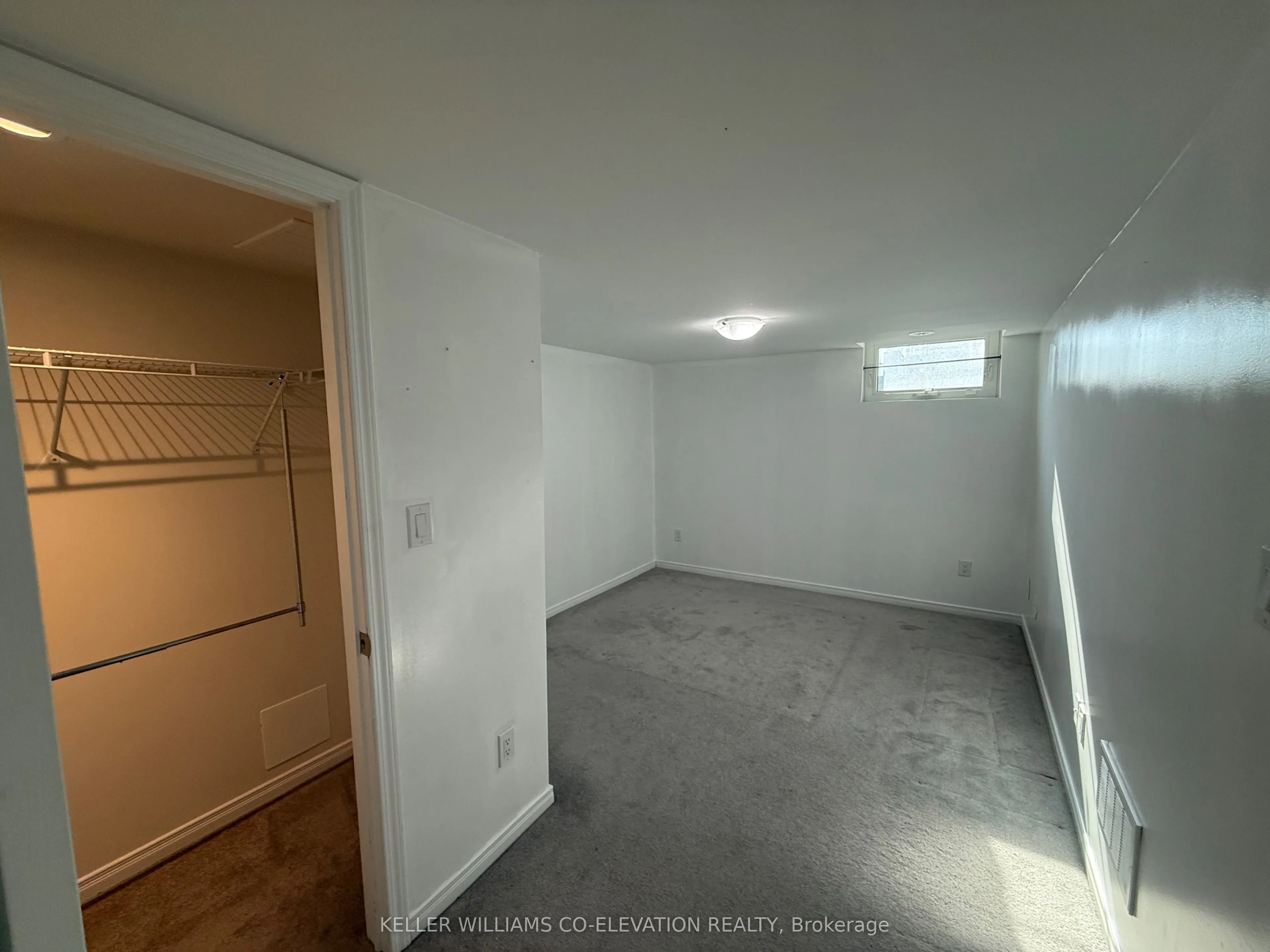 11 Applewood Lane, #112