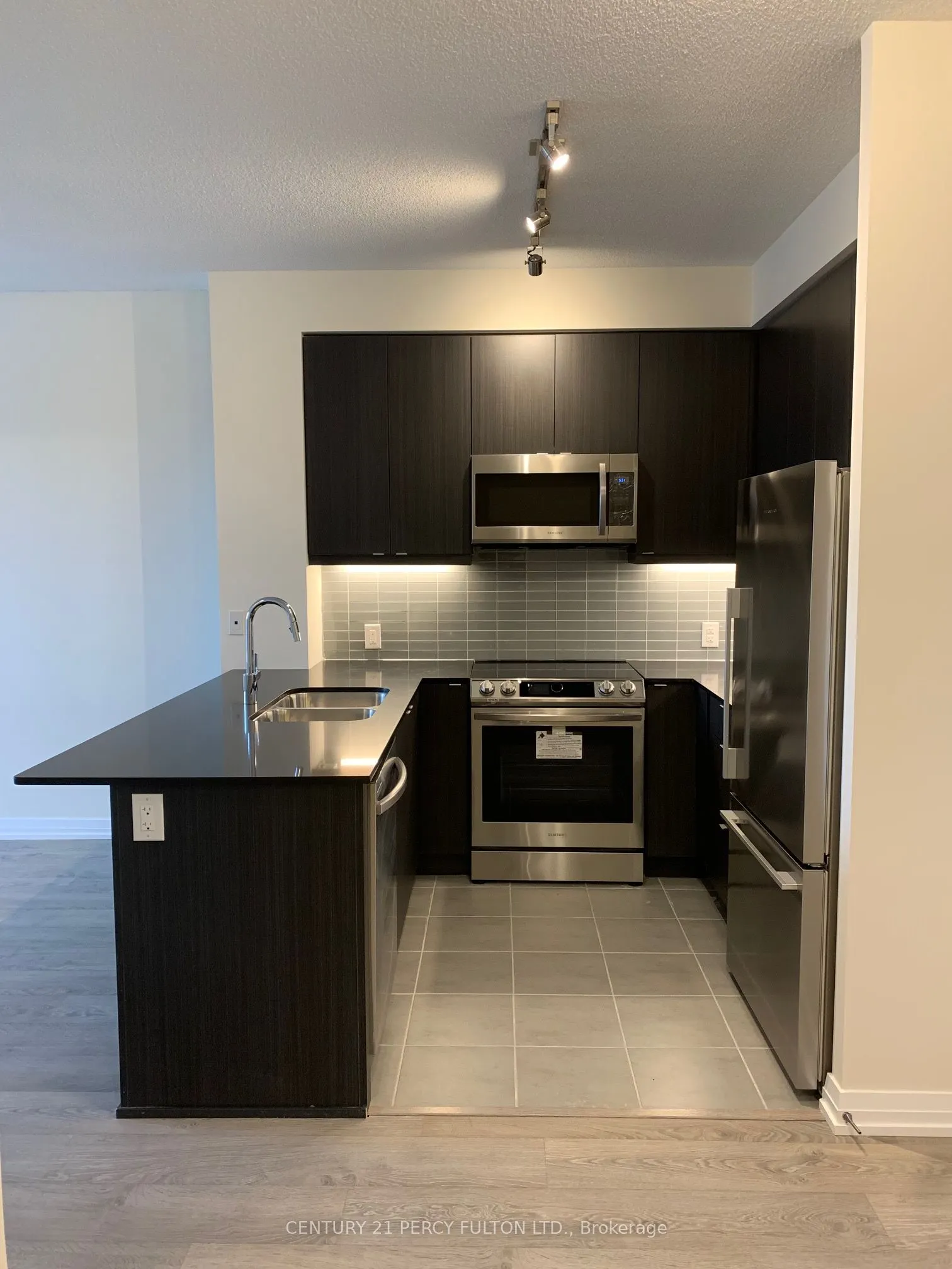 50 Thomas Riley Drive, #415