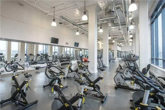 2200 Lake shore Boulevard W, #2810
