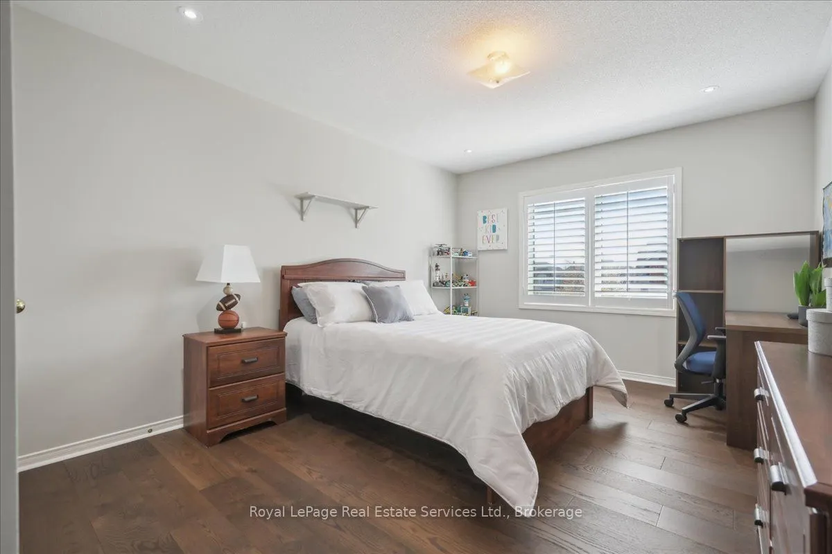 4737 Deforest Crescent