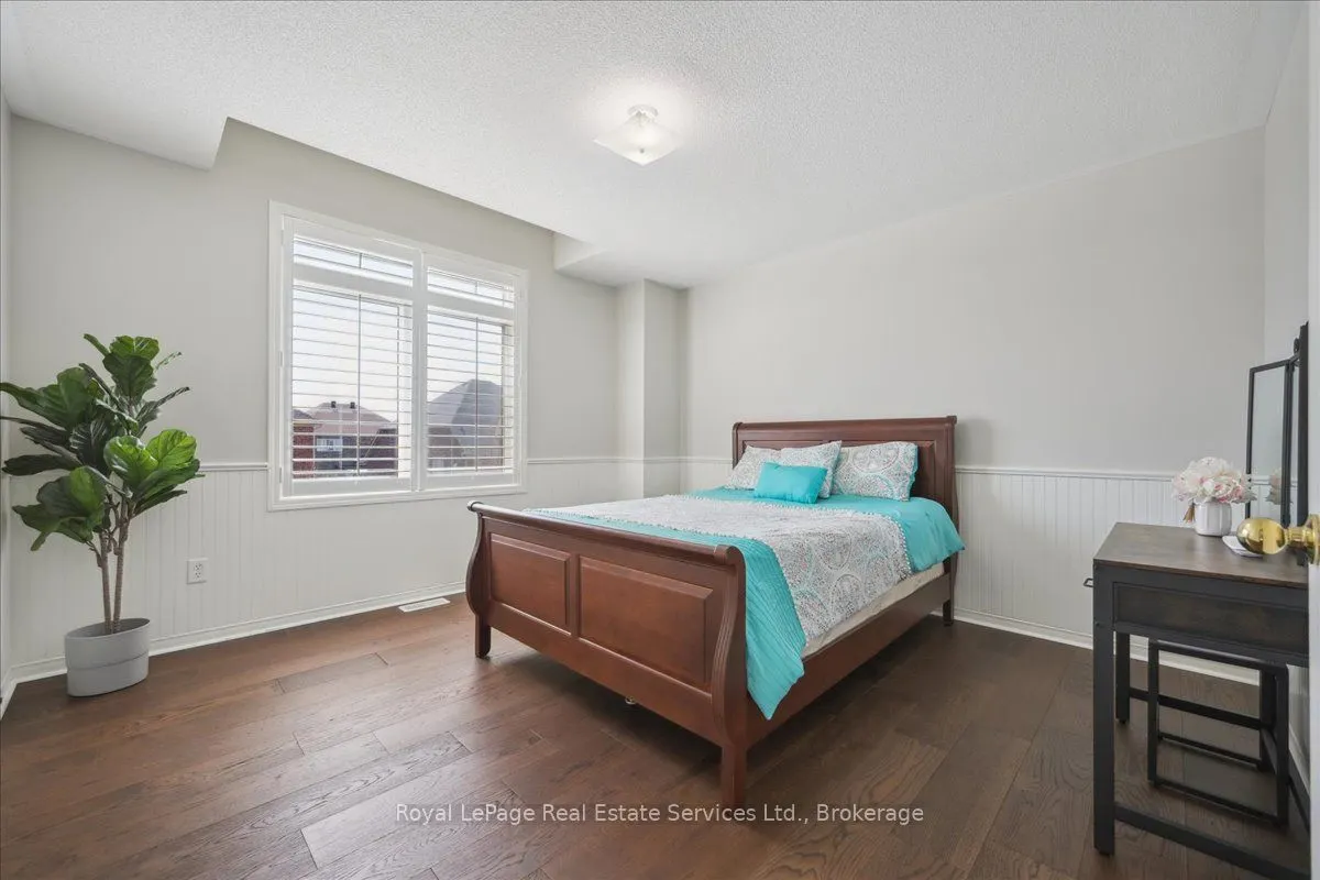 4737 Deforest Crescent