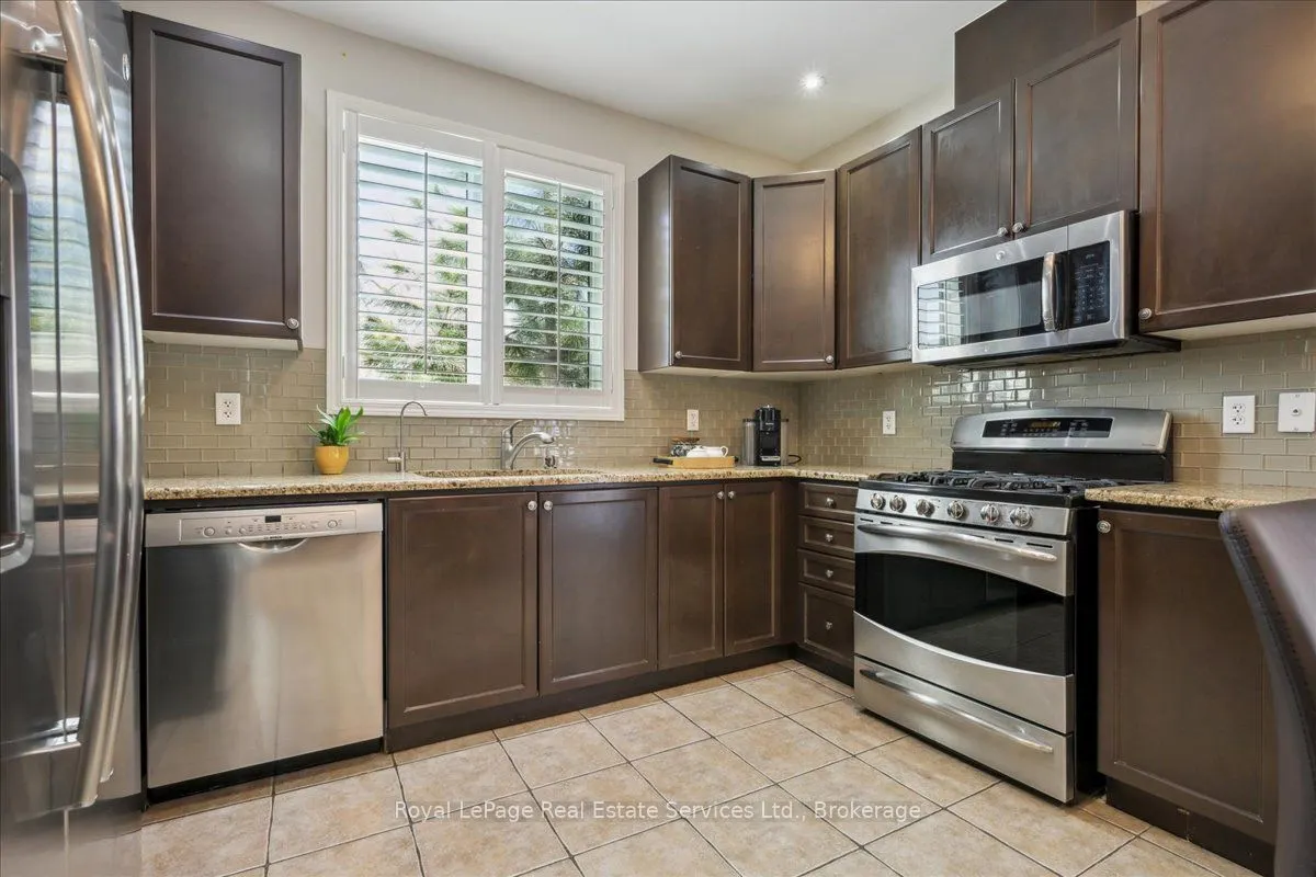4737 Deforest Crescent