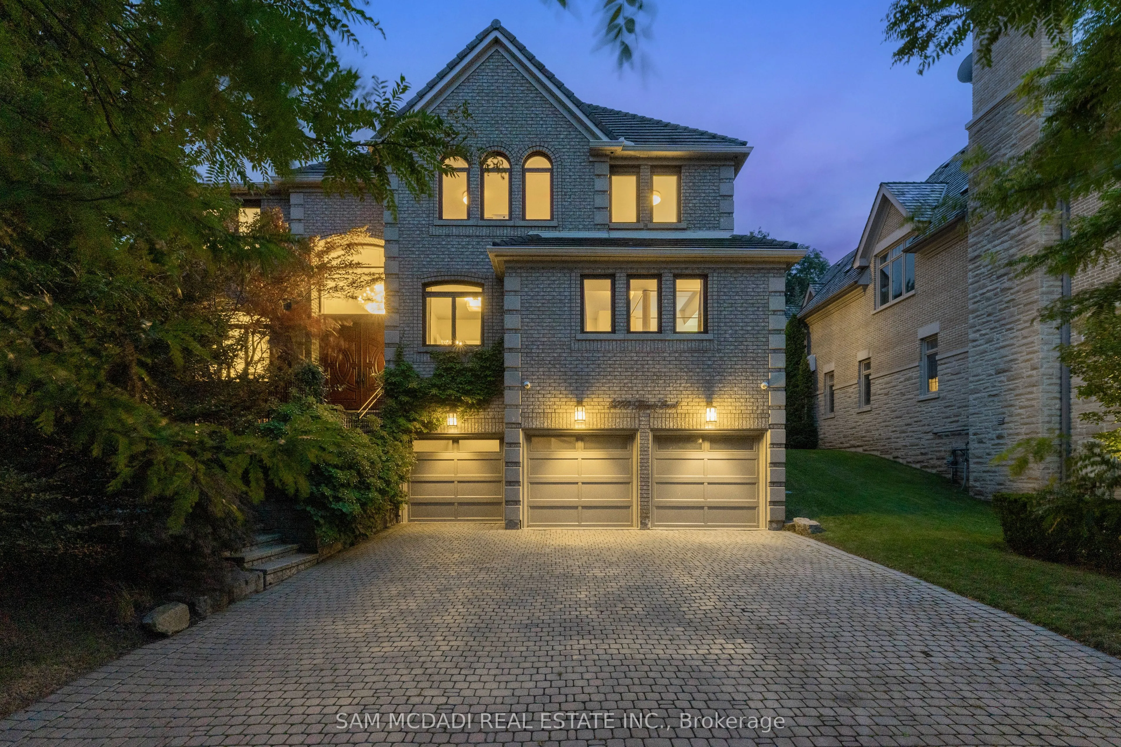 5270 Tiffany Court