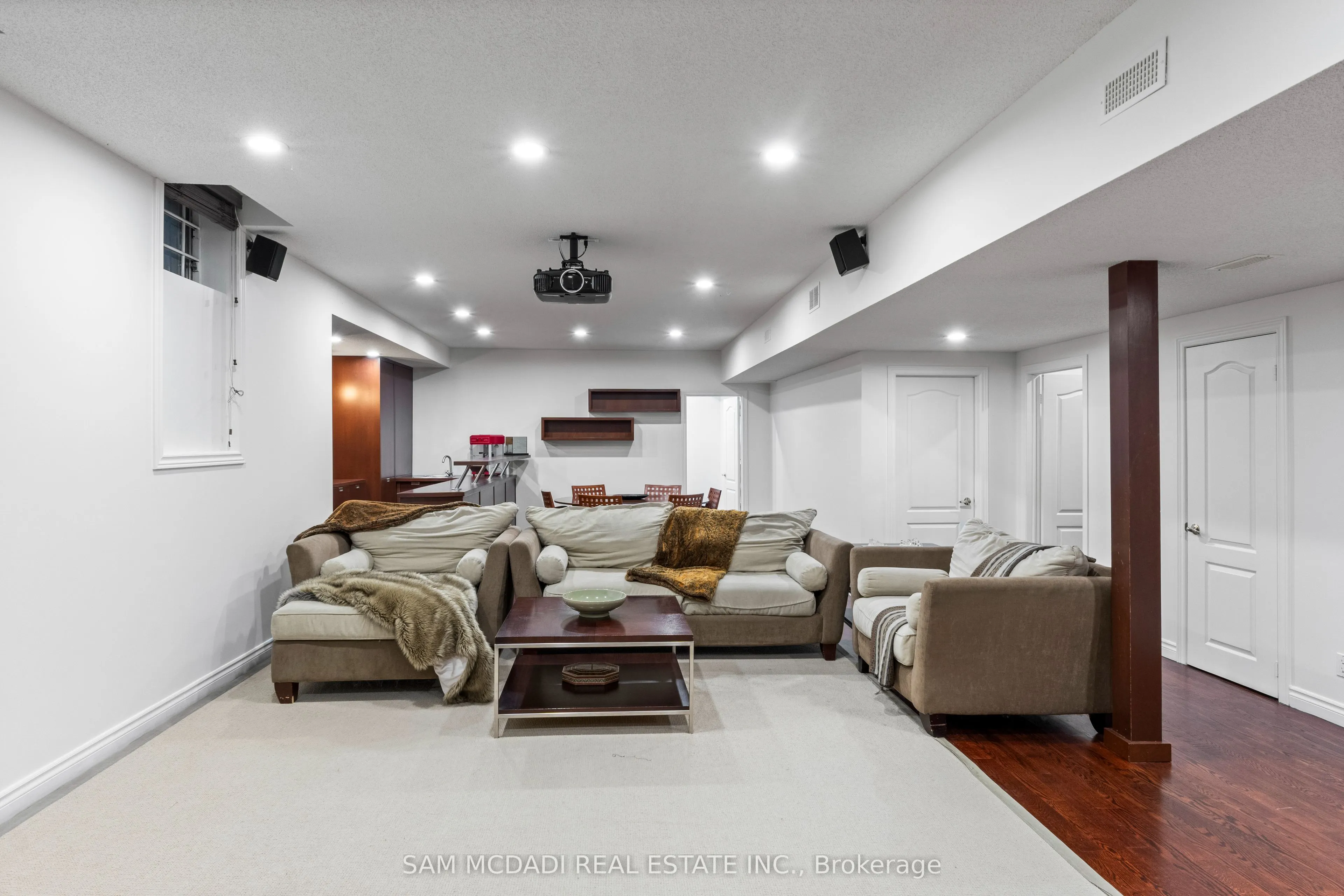 5270 Tiffany Court