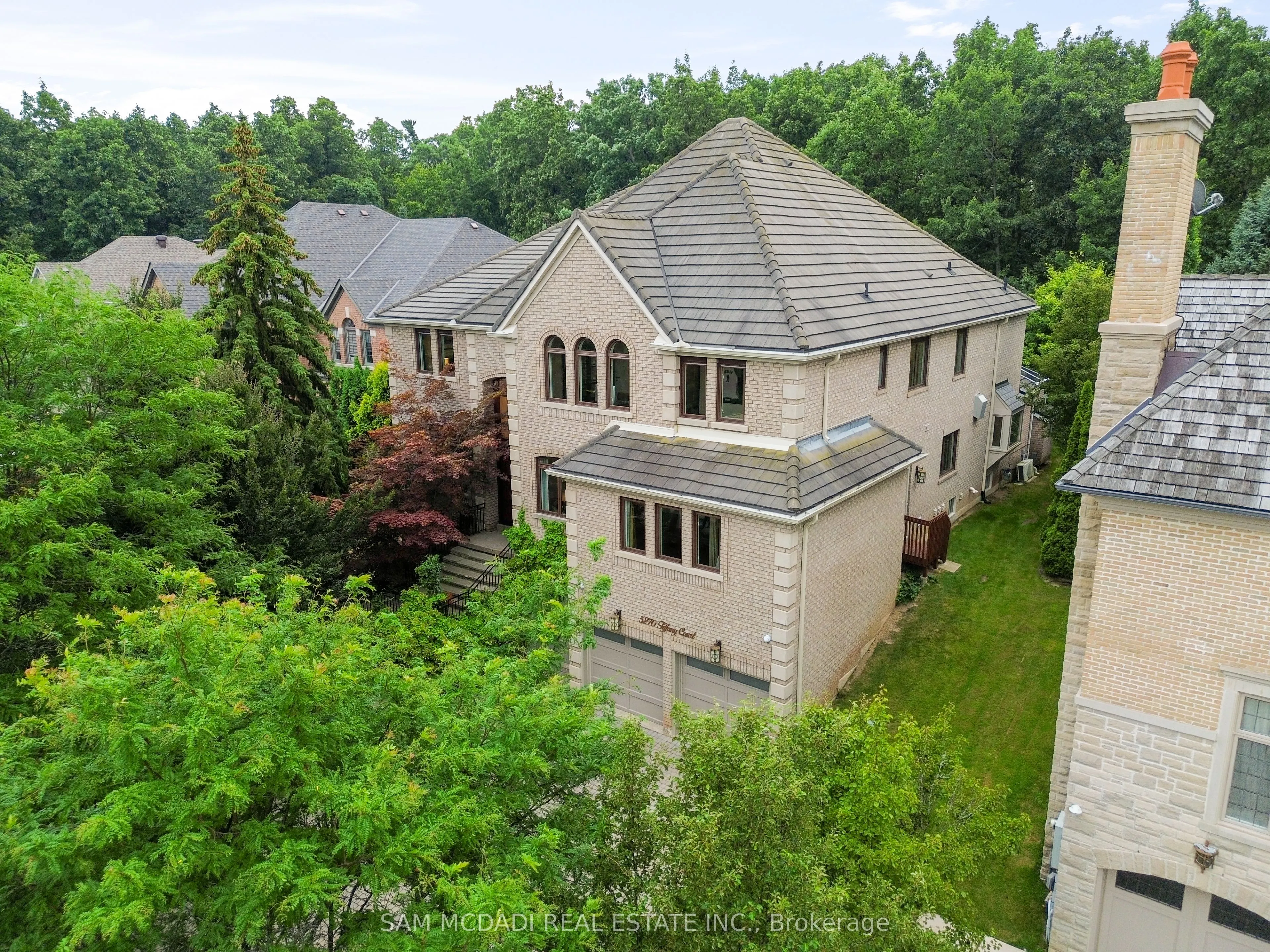 5270 Tiffany Court