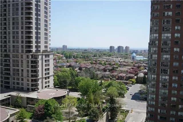 3888 duke of york Boulevard, #1523