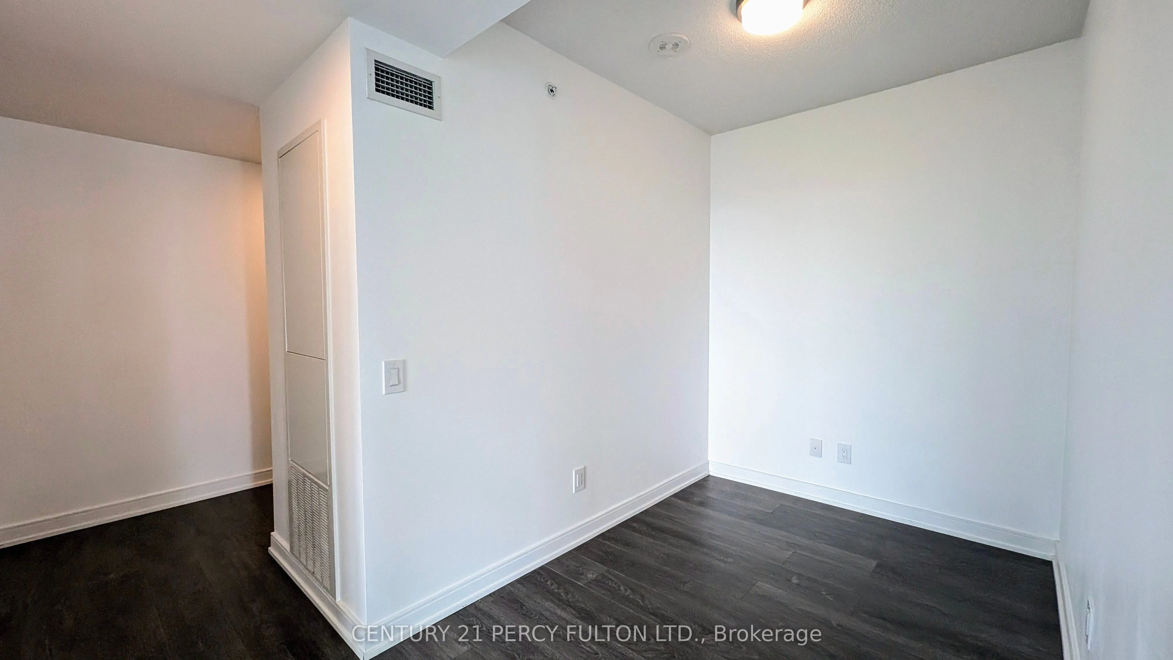 30 Samuel Wood Way, #1908