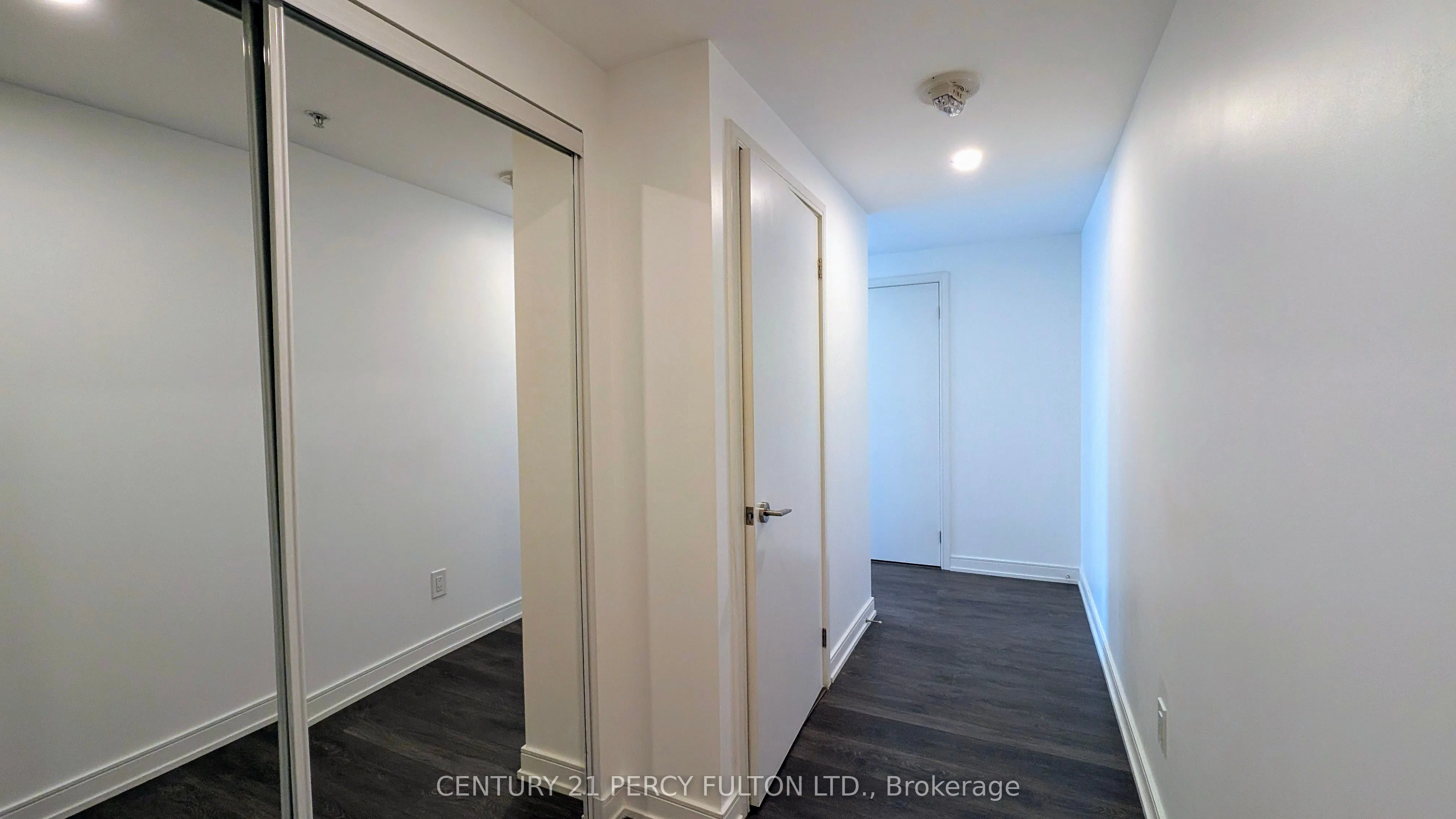 30 Samuel Wood Way, #1908