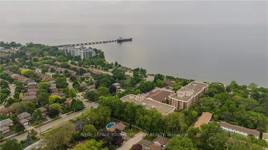 100 Burloak Drive, #1208