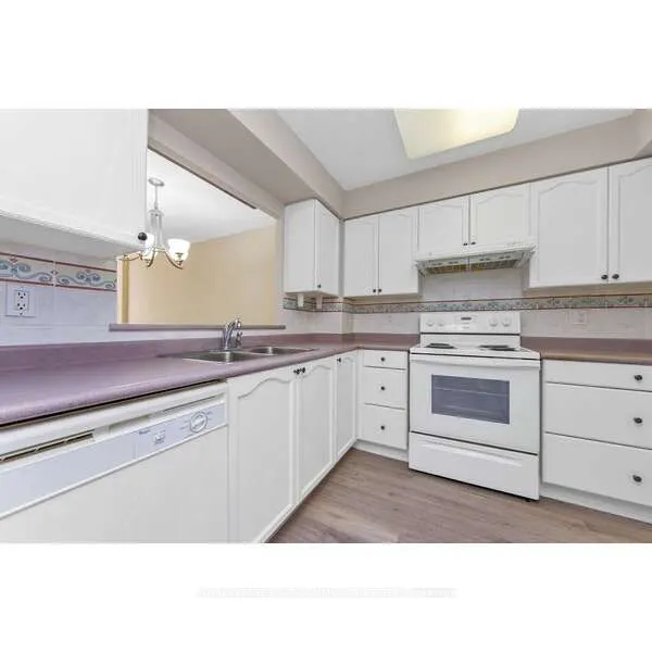 100 Burloak Drive, #1208