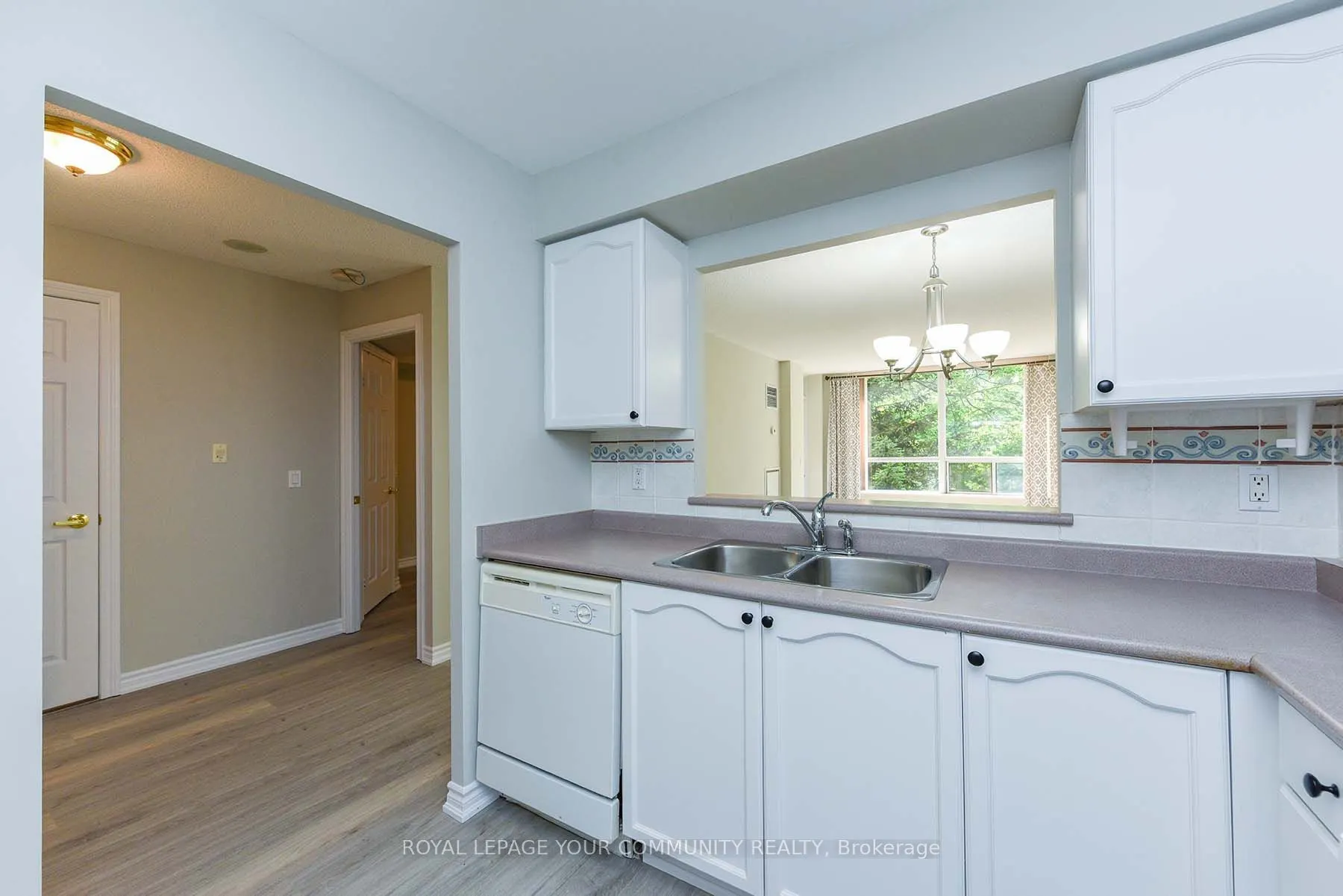 100 Burloak Drive, #1208