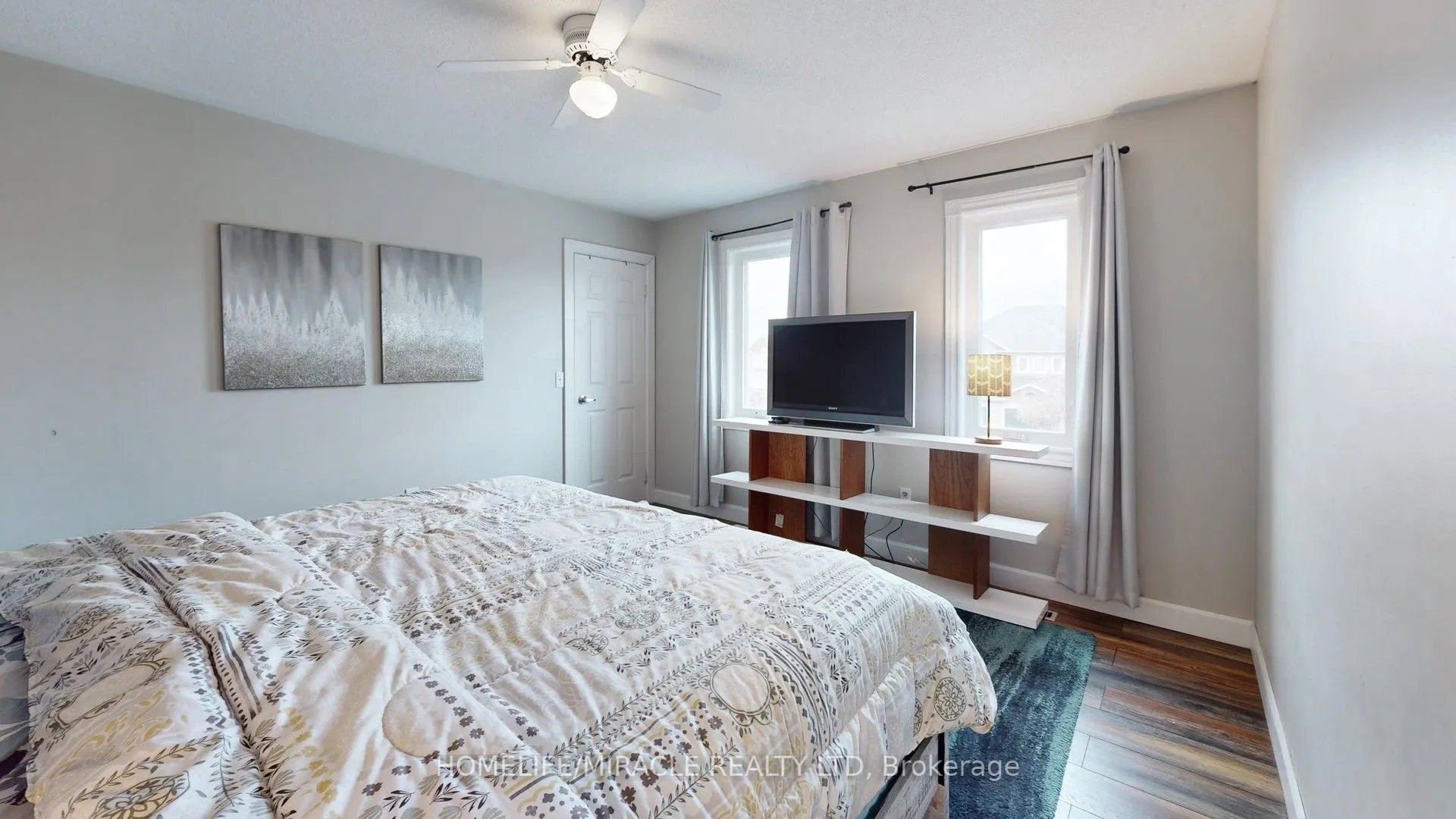 126 Mowat Crescent