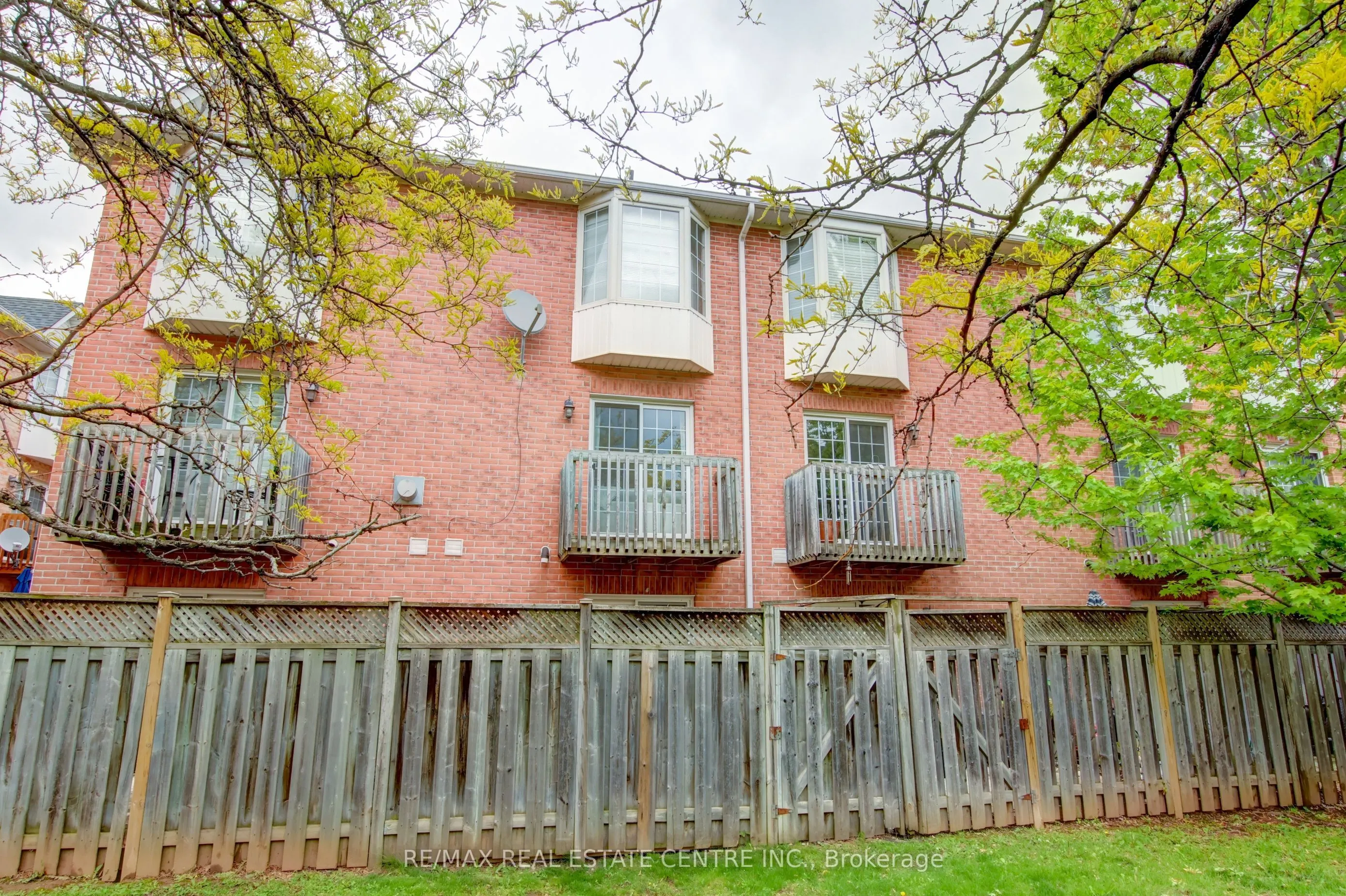 3480 Upper Middle Road, #82