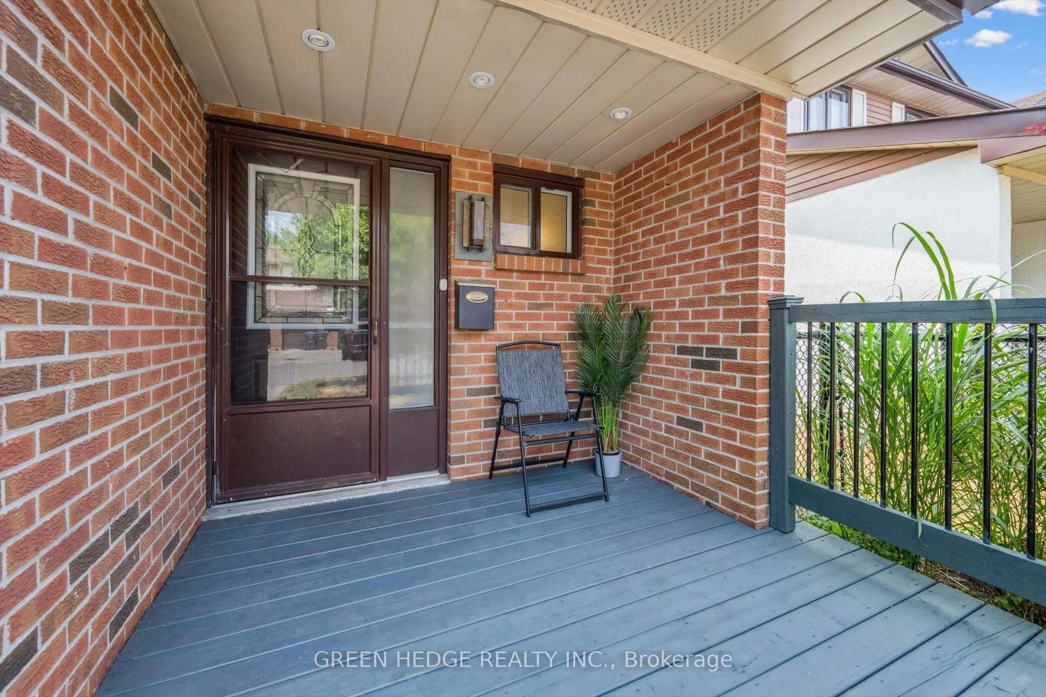 220 Baronwood Court, #220