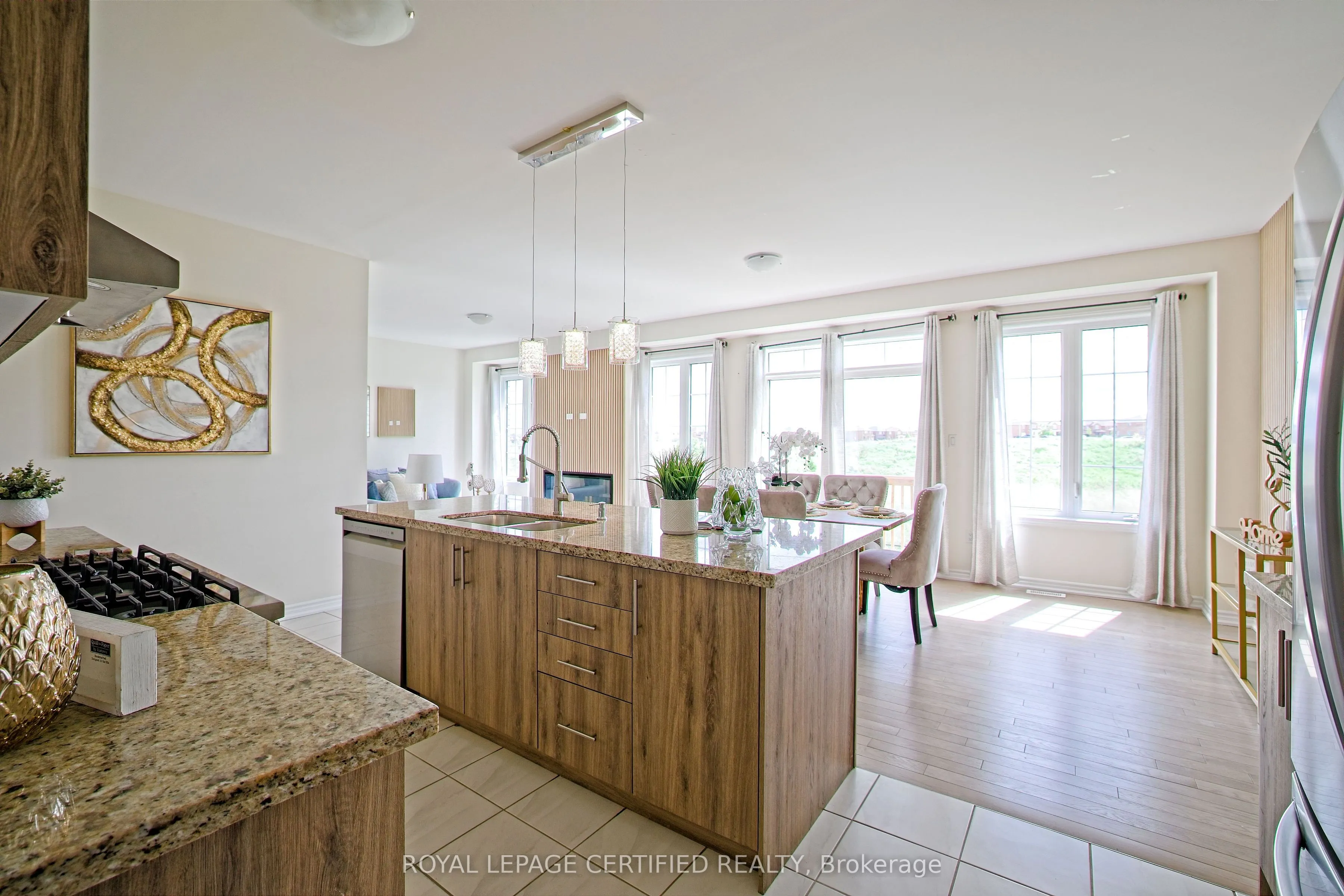 14 Bavenden Crescent