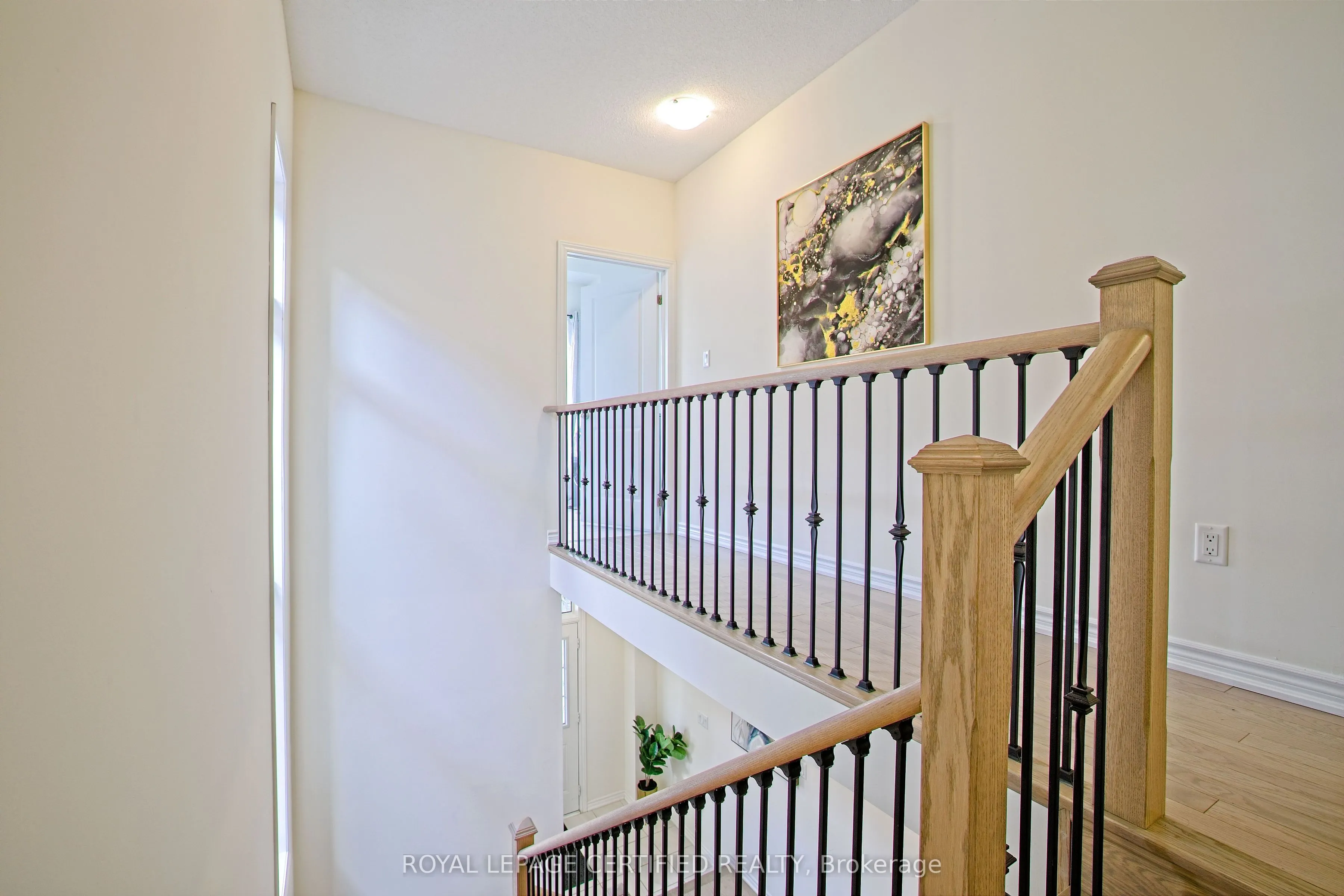 14 Bavenden Crescent