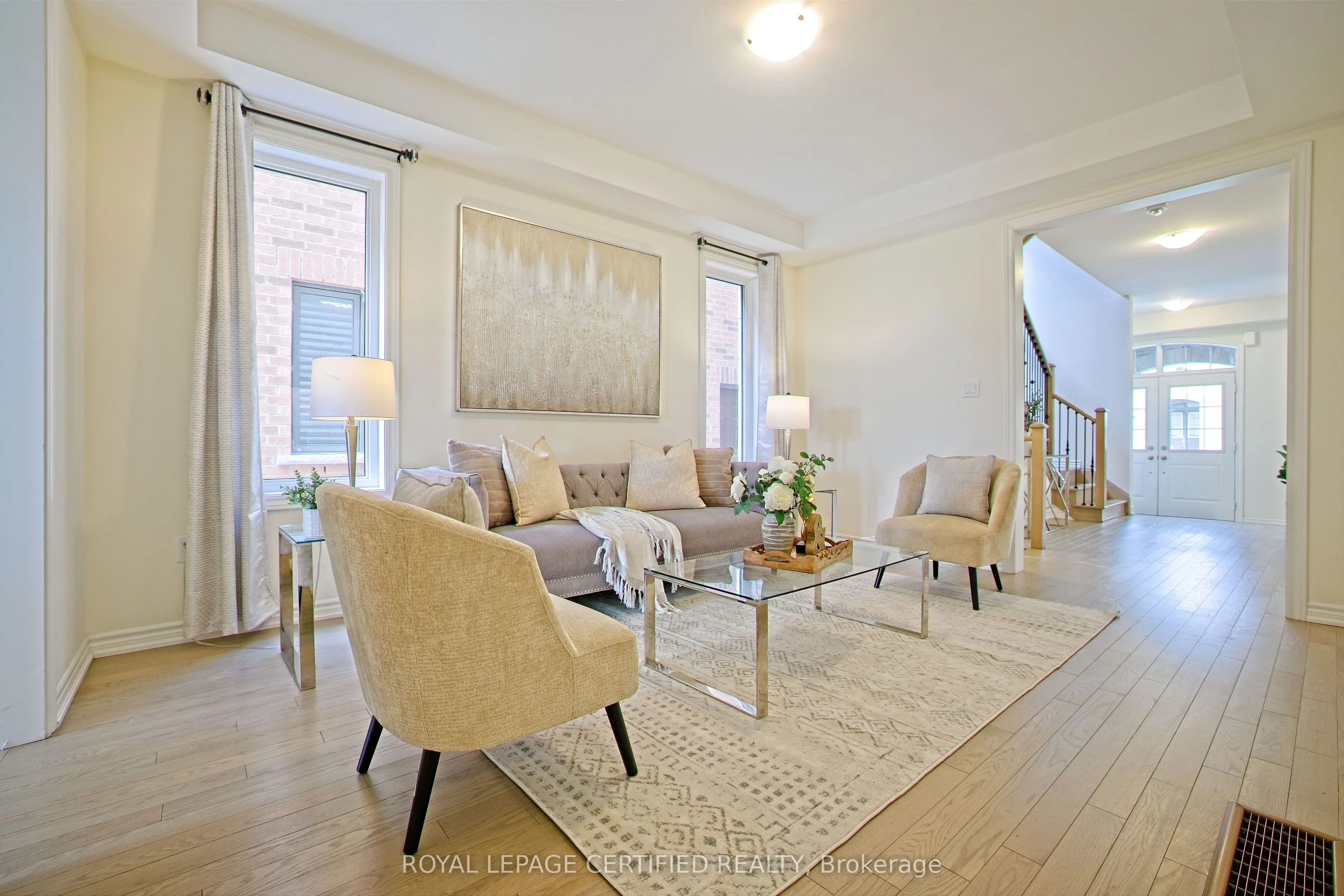 14 Bavenden Crescent