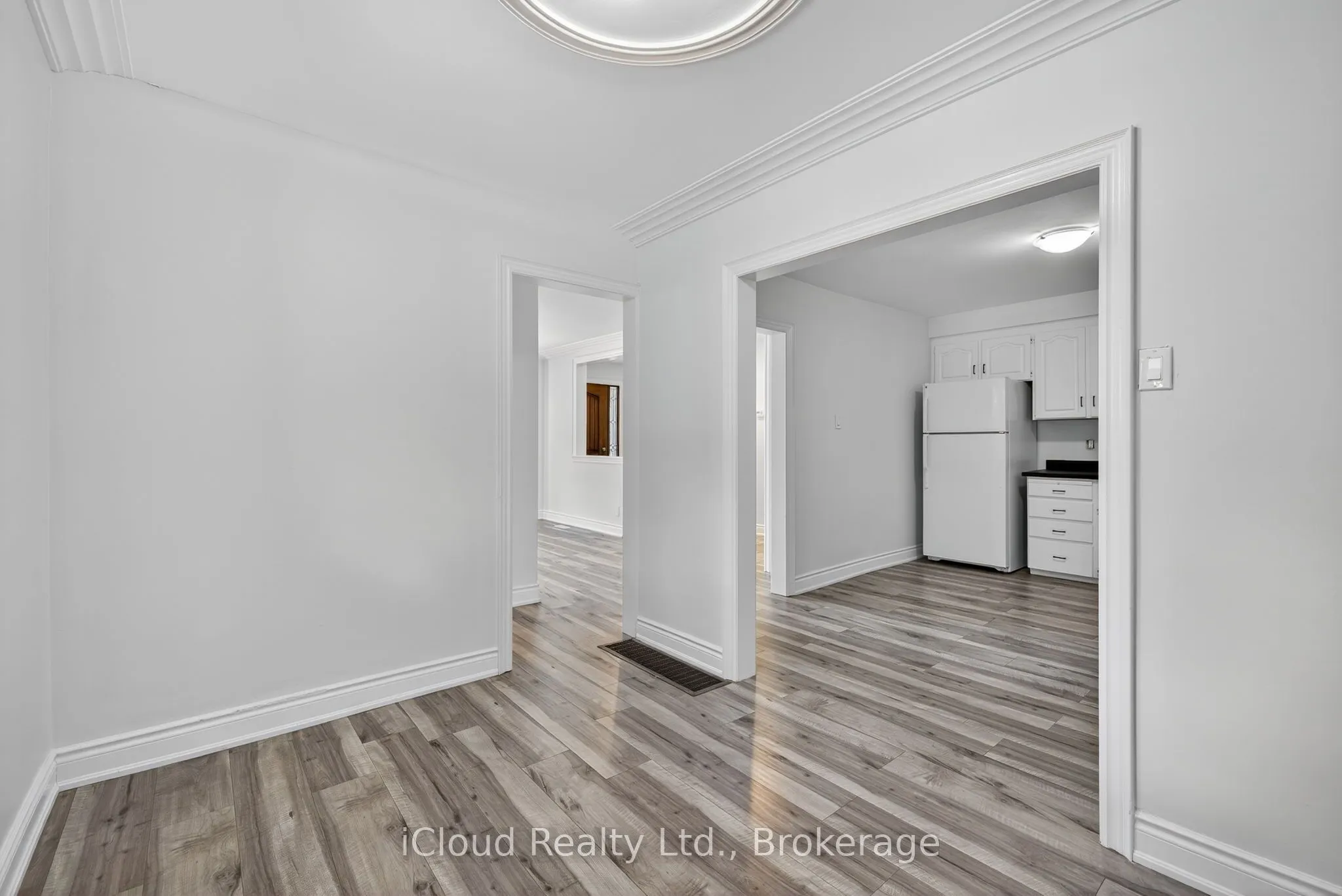 34 Knox Avenue