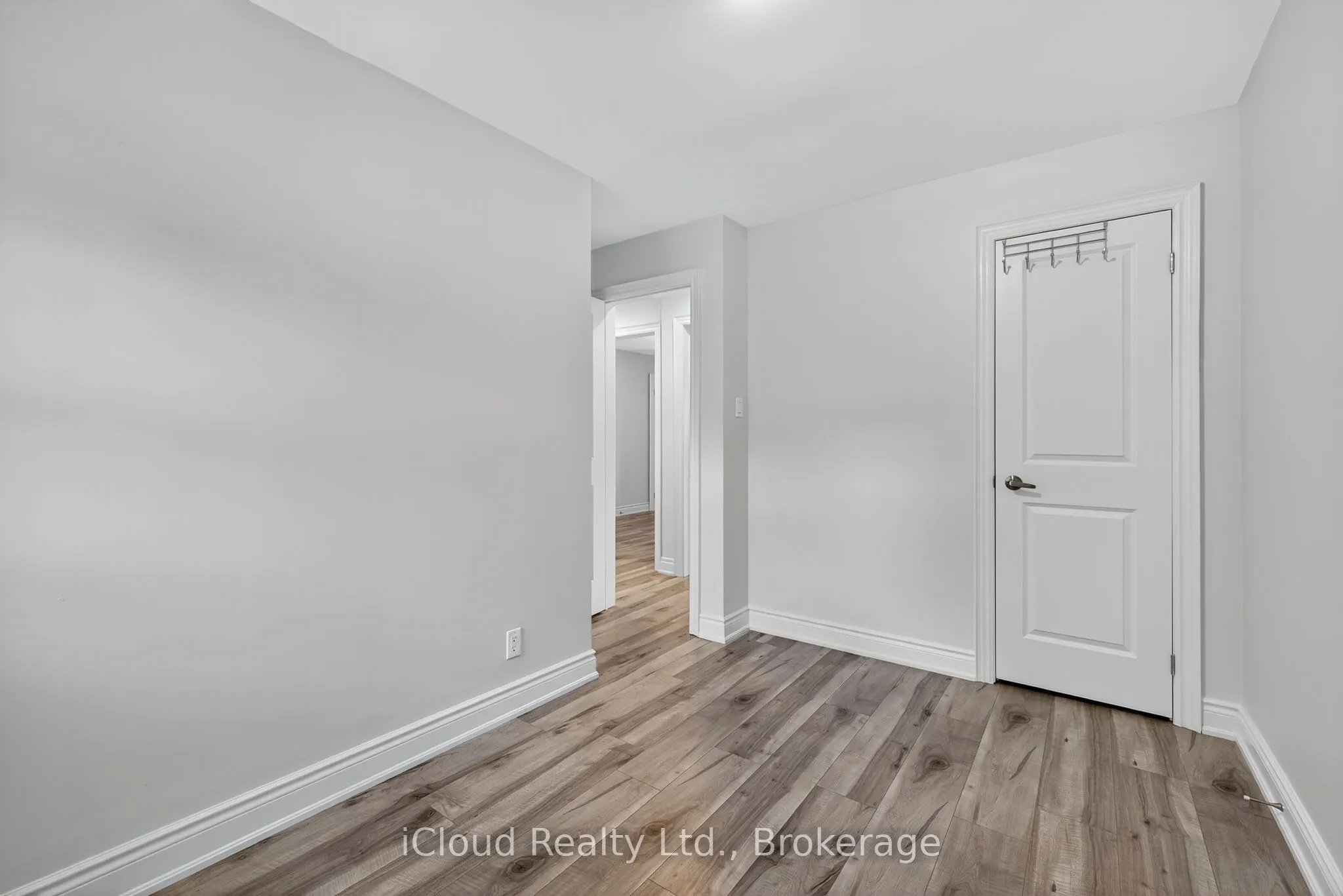 34 Knox Avenue