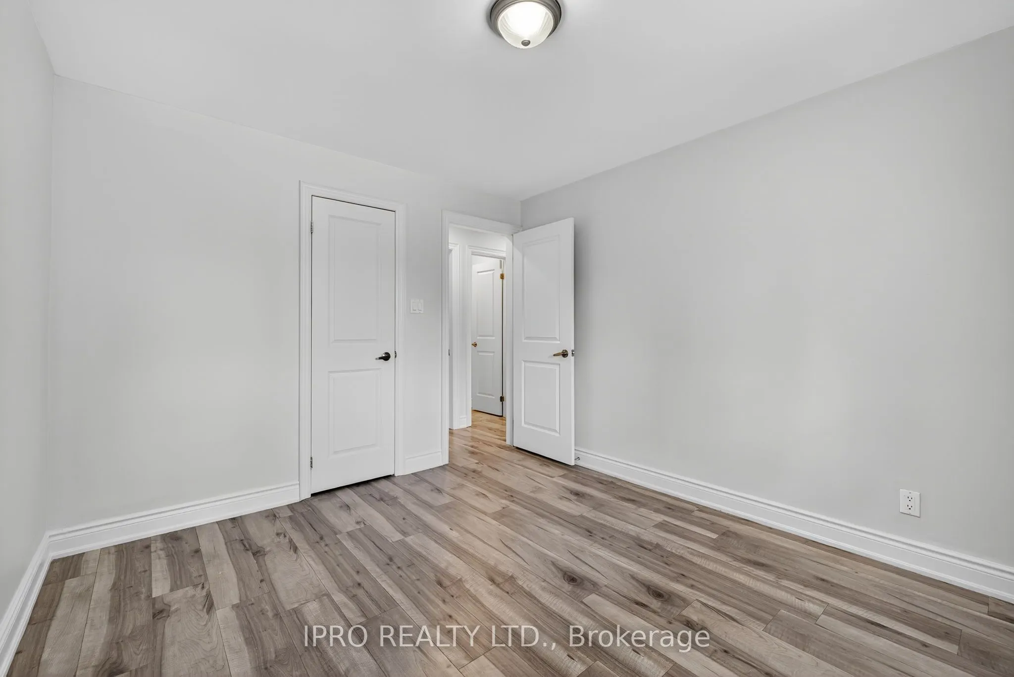 34 Knox Avenue