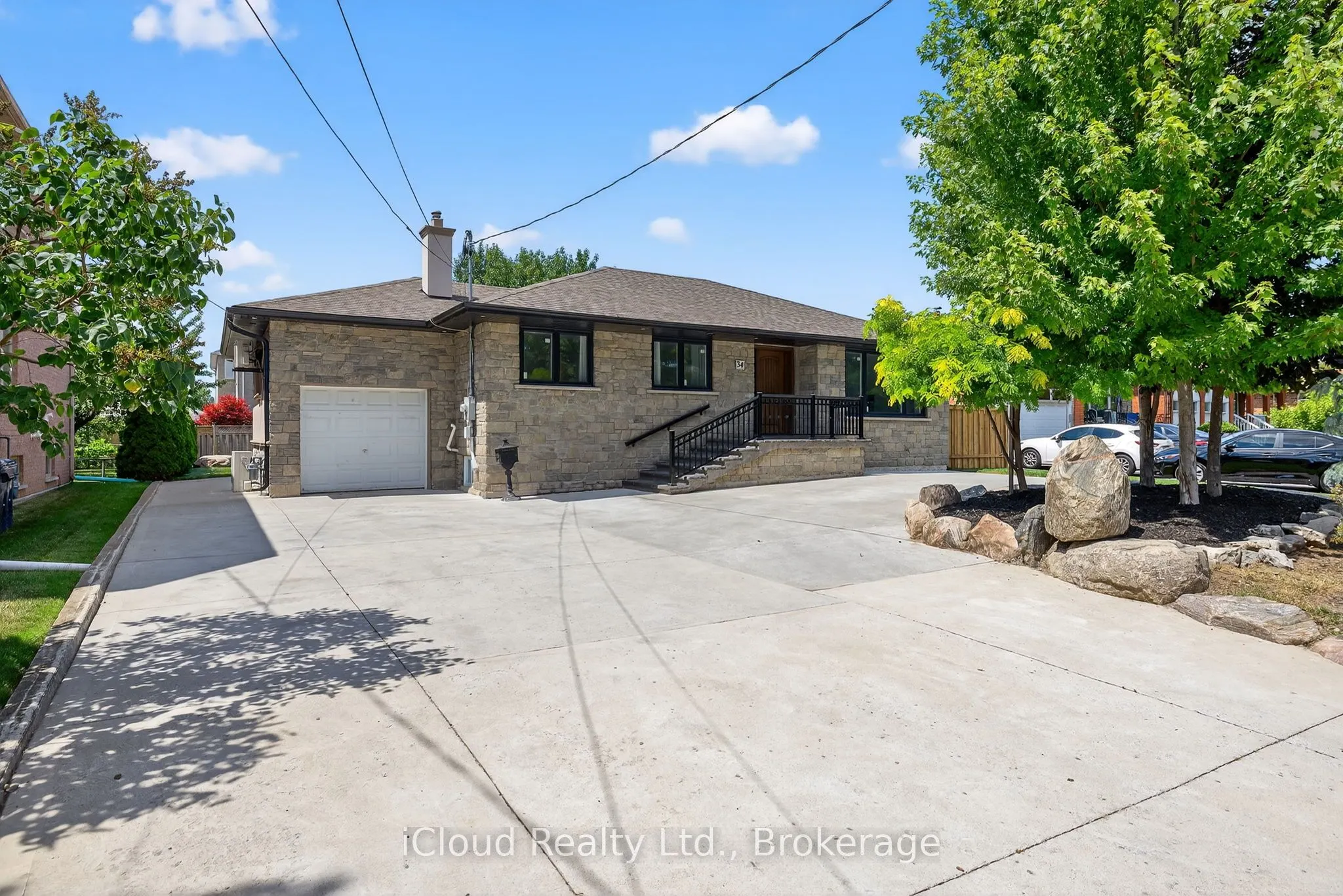 34 Knox Avenue