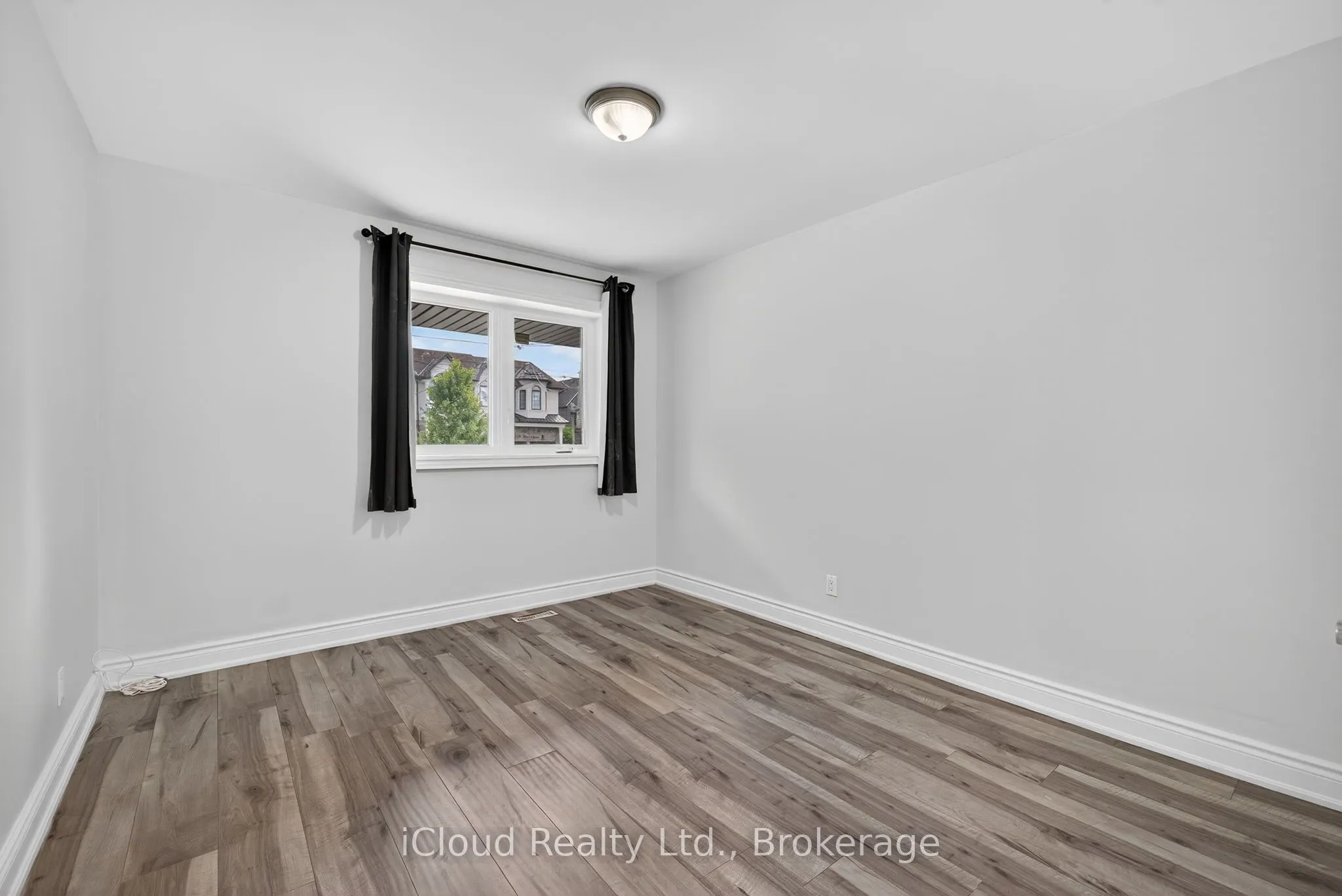 34 Knox Avenue