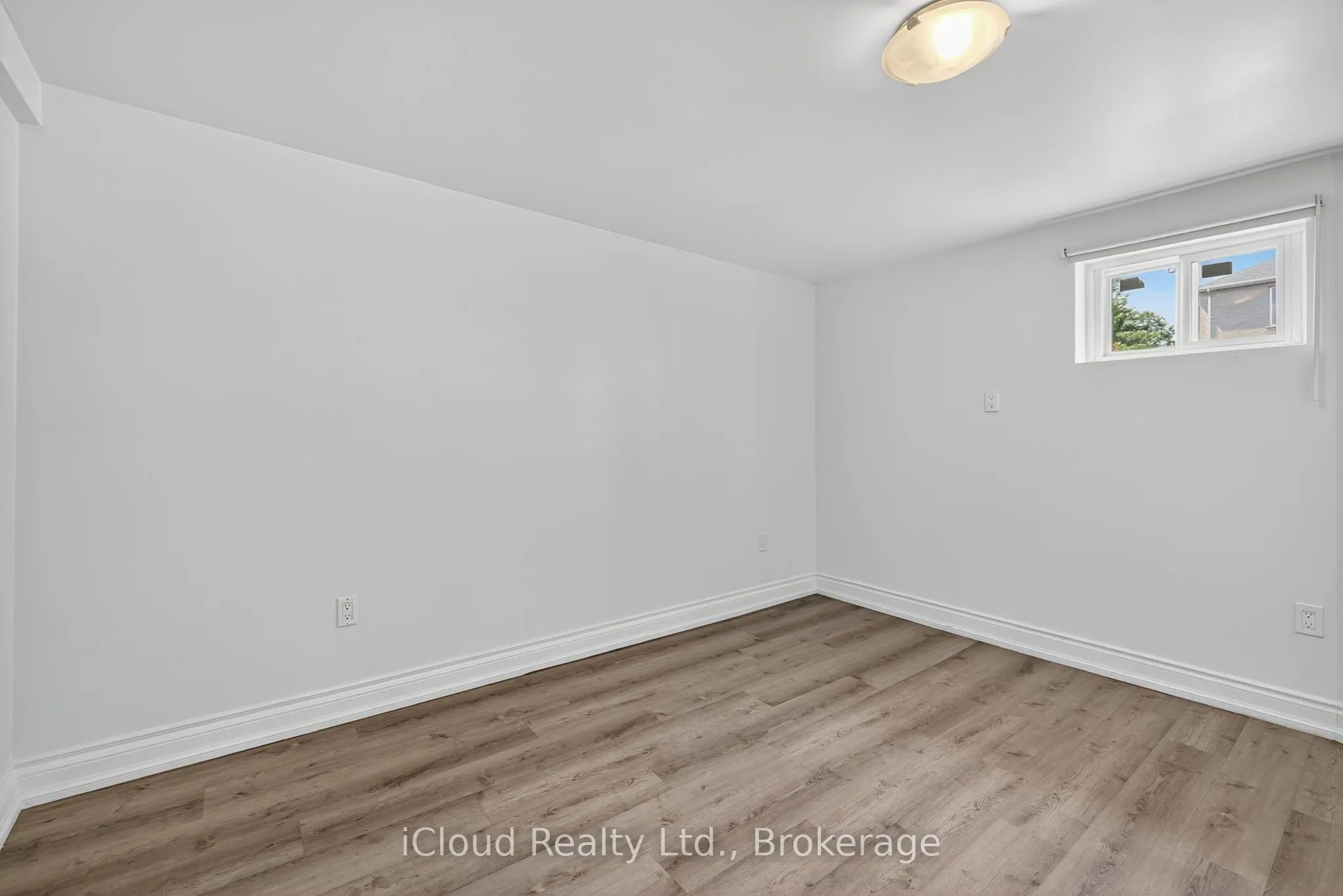 34 Knox Avenue