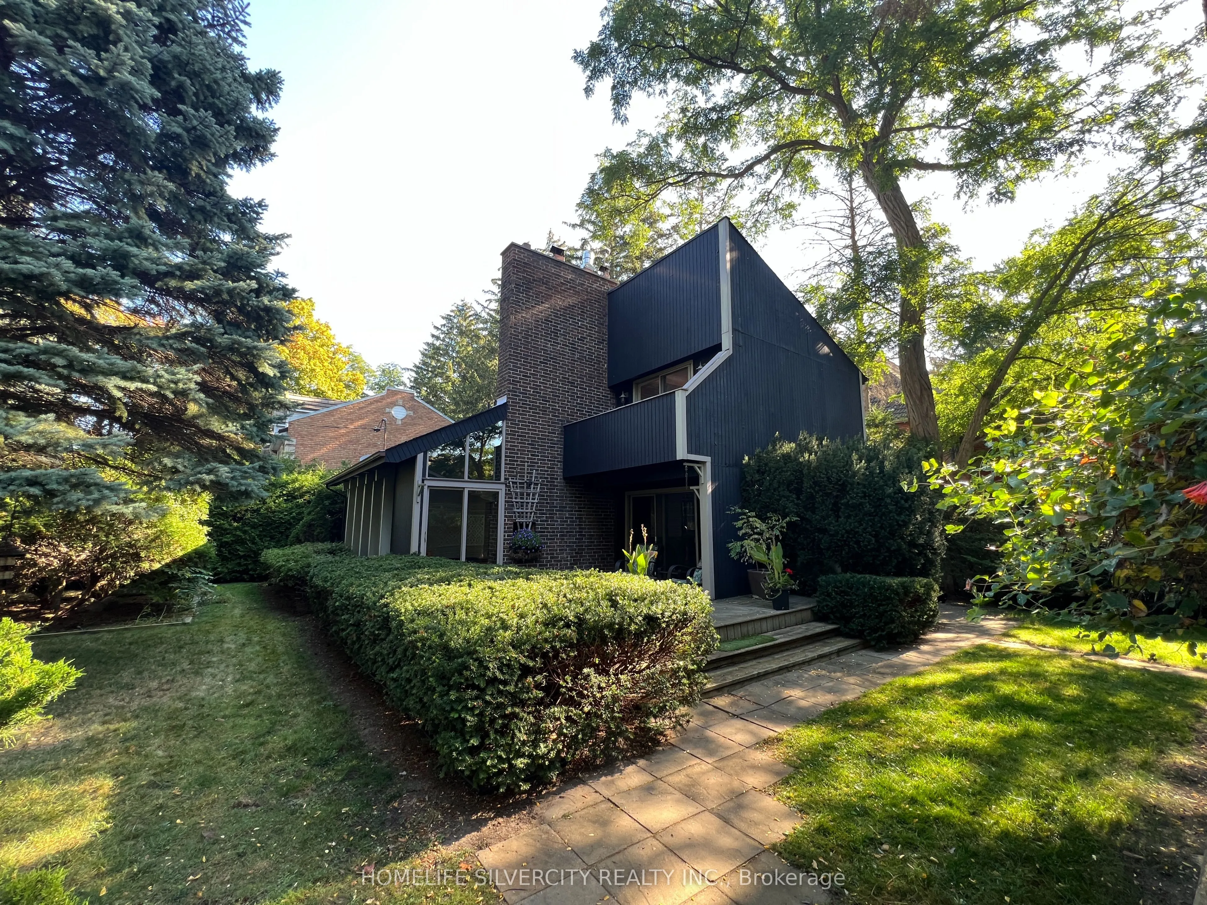1810 Harkiss Road