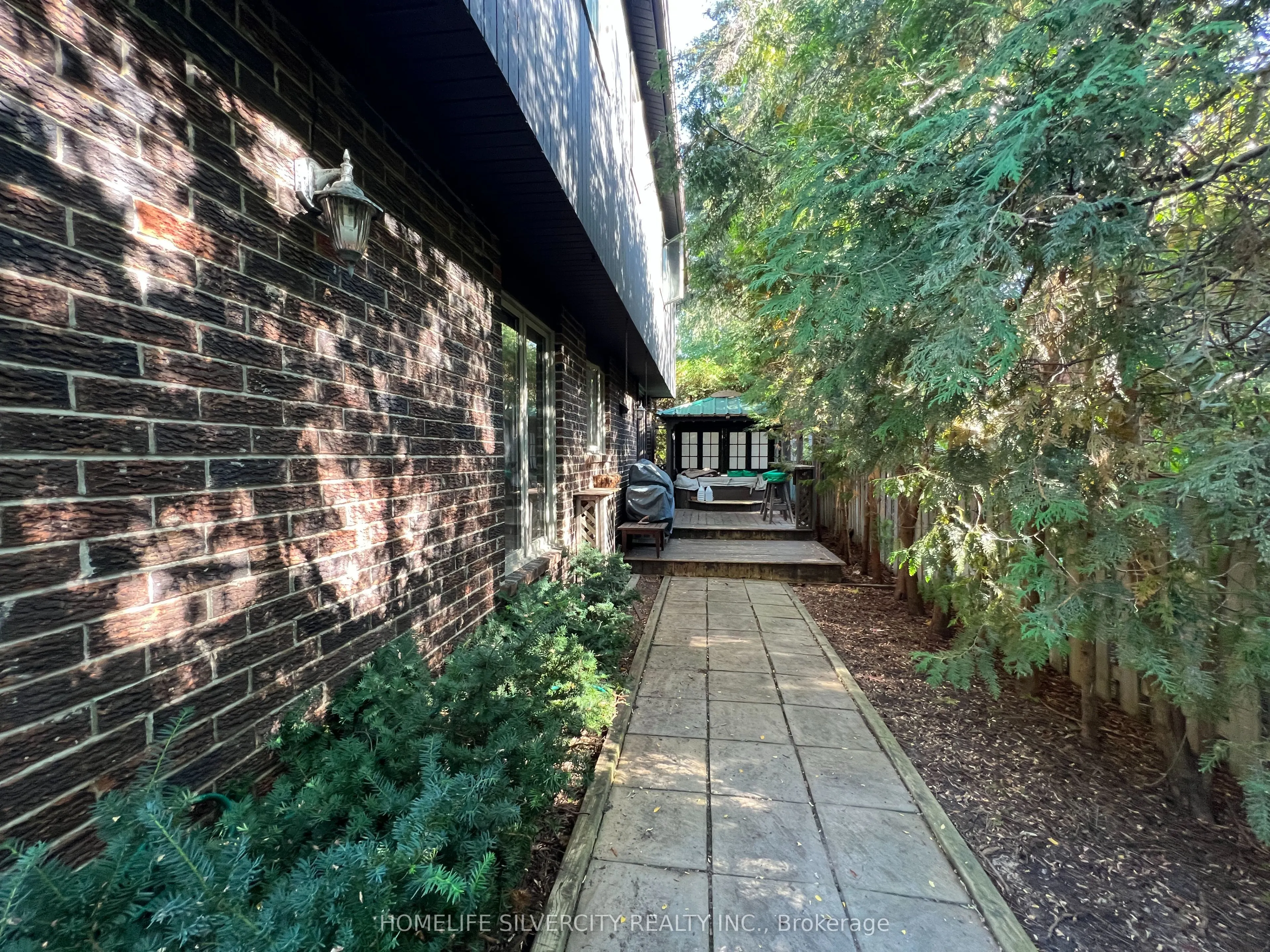 1810 Harkiss Road