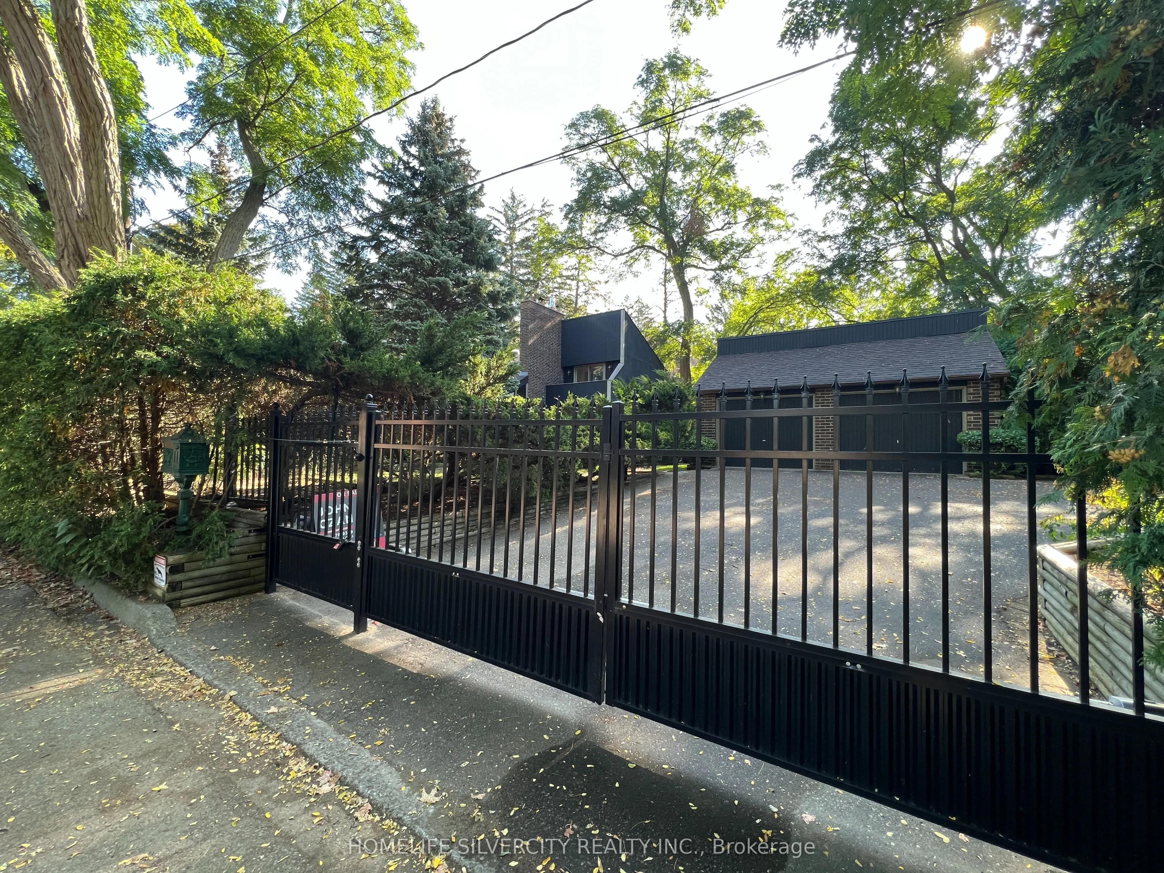 1810 Harkiss Road