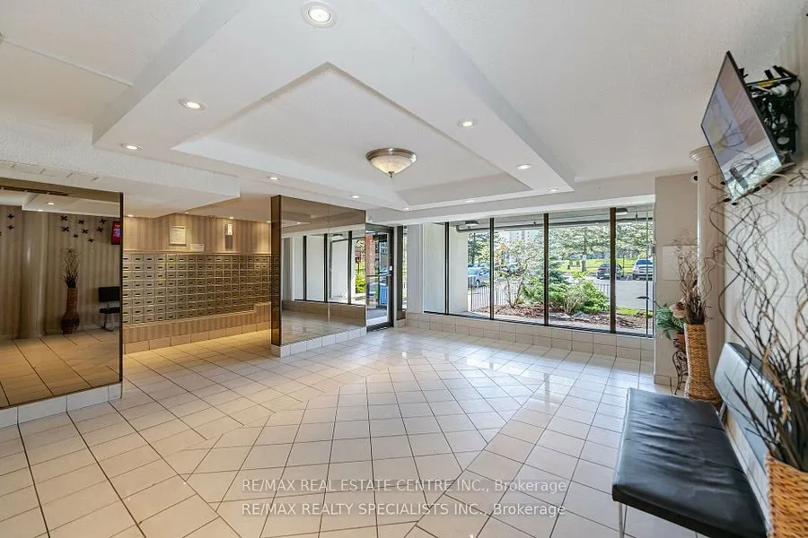 21 Knightsbridge Road, #1105
