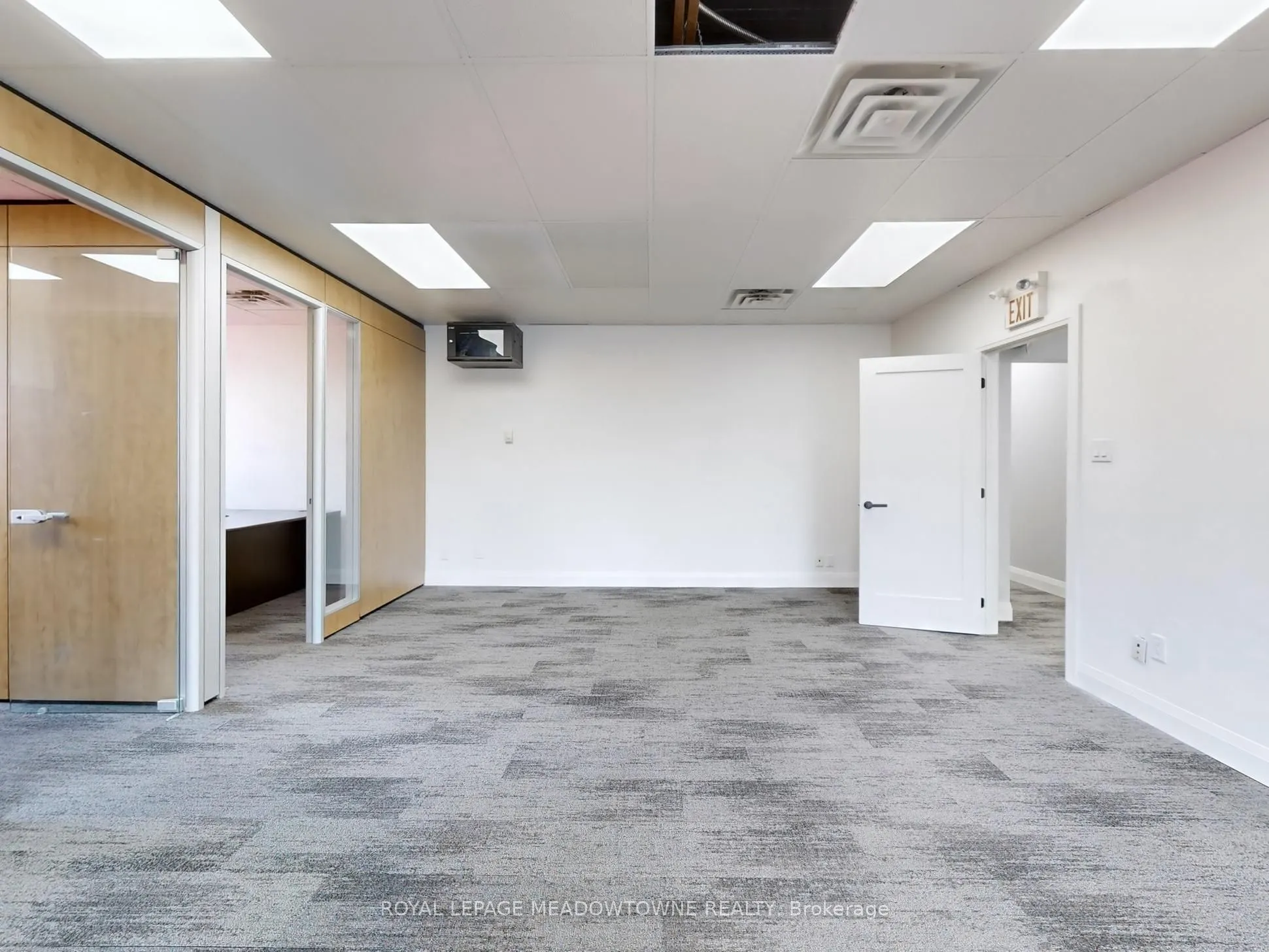 37 Main Street, #Suite A