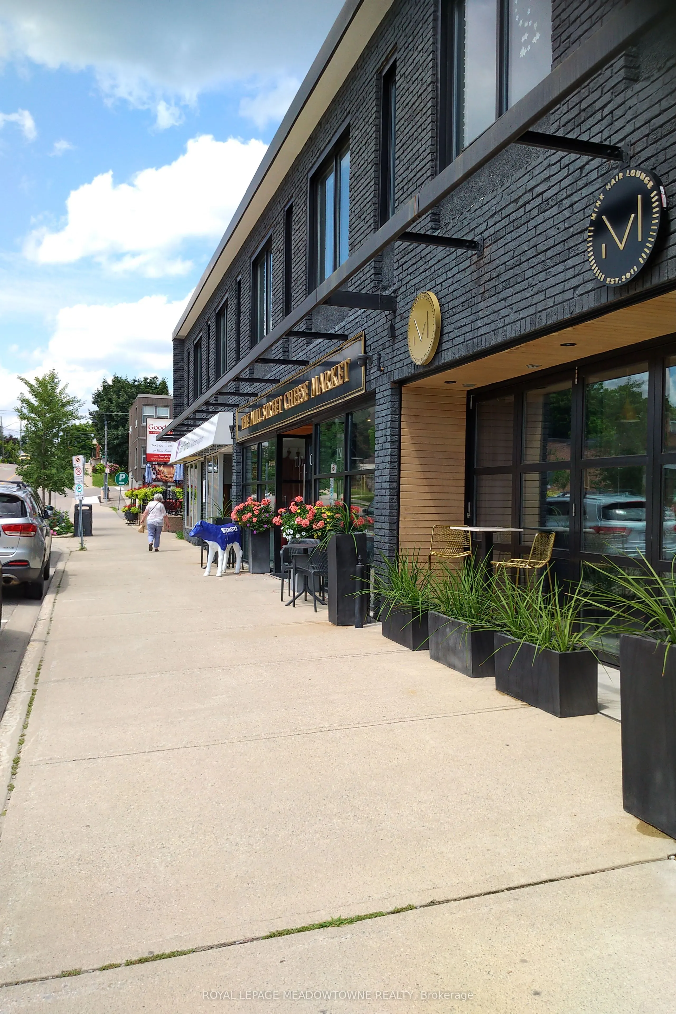37 Main Street, #Suite A
