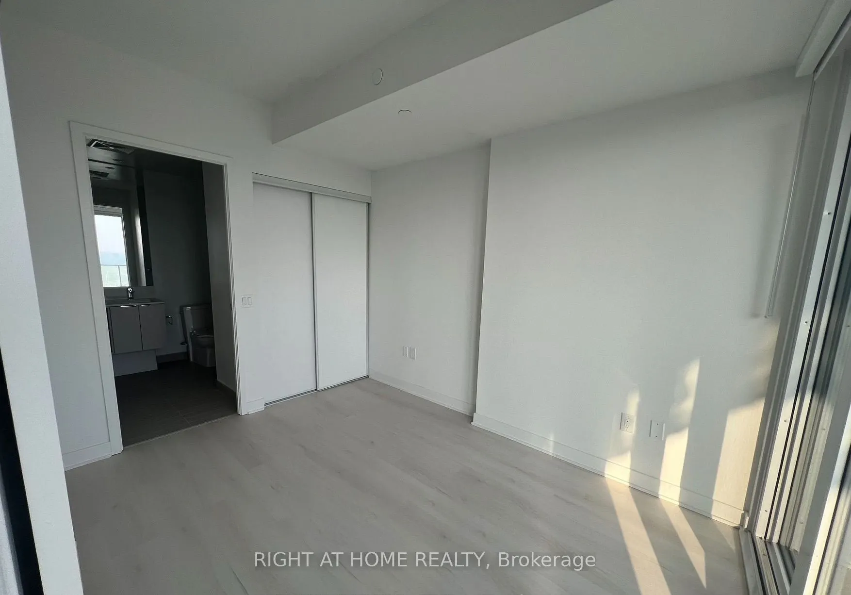 3900 Confederation Parkway, #2507