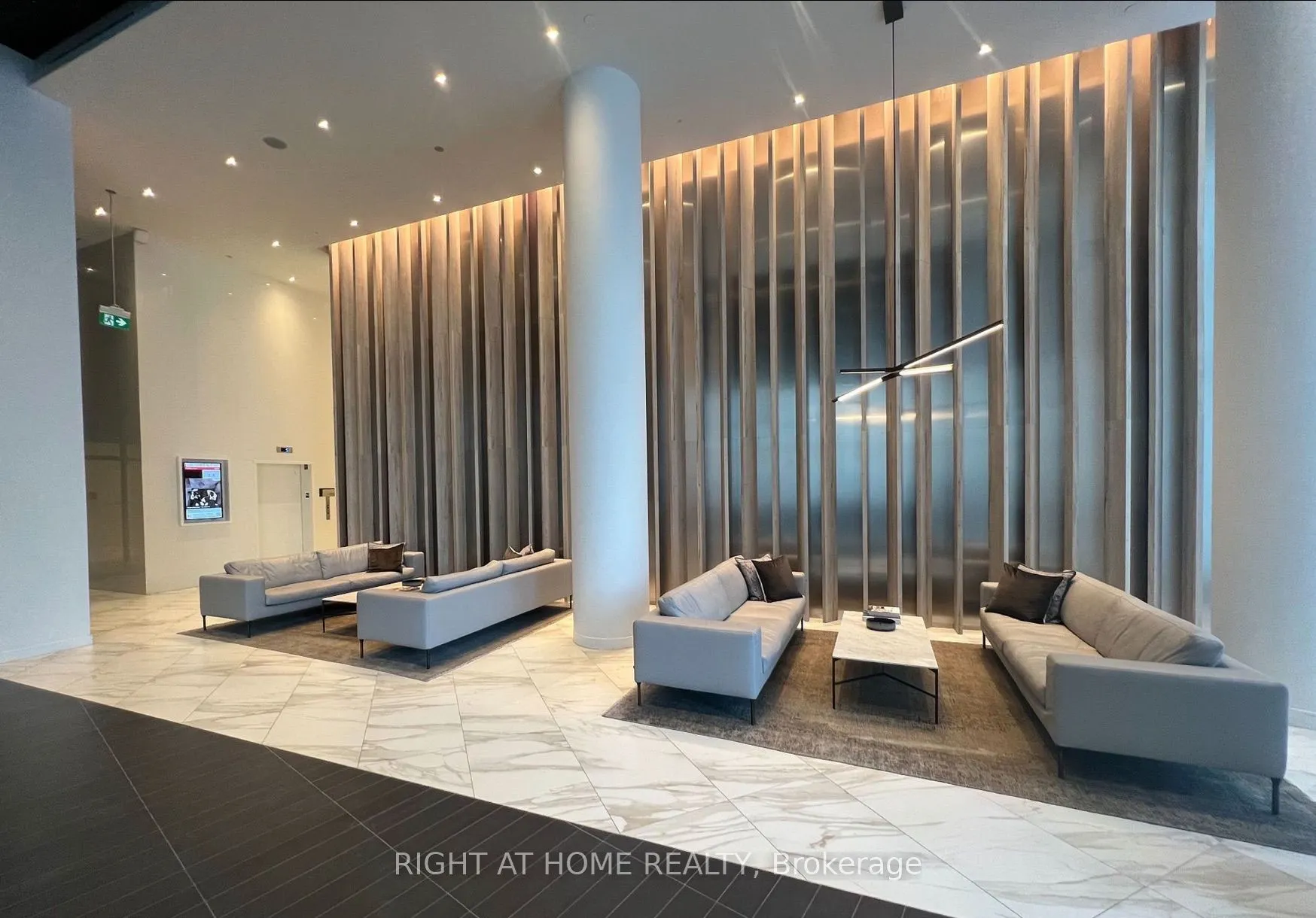 3900 Confederation Parkway, #2507