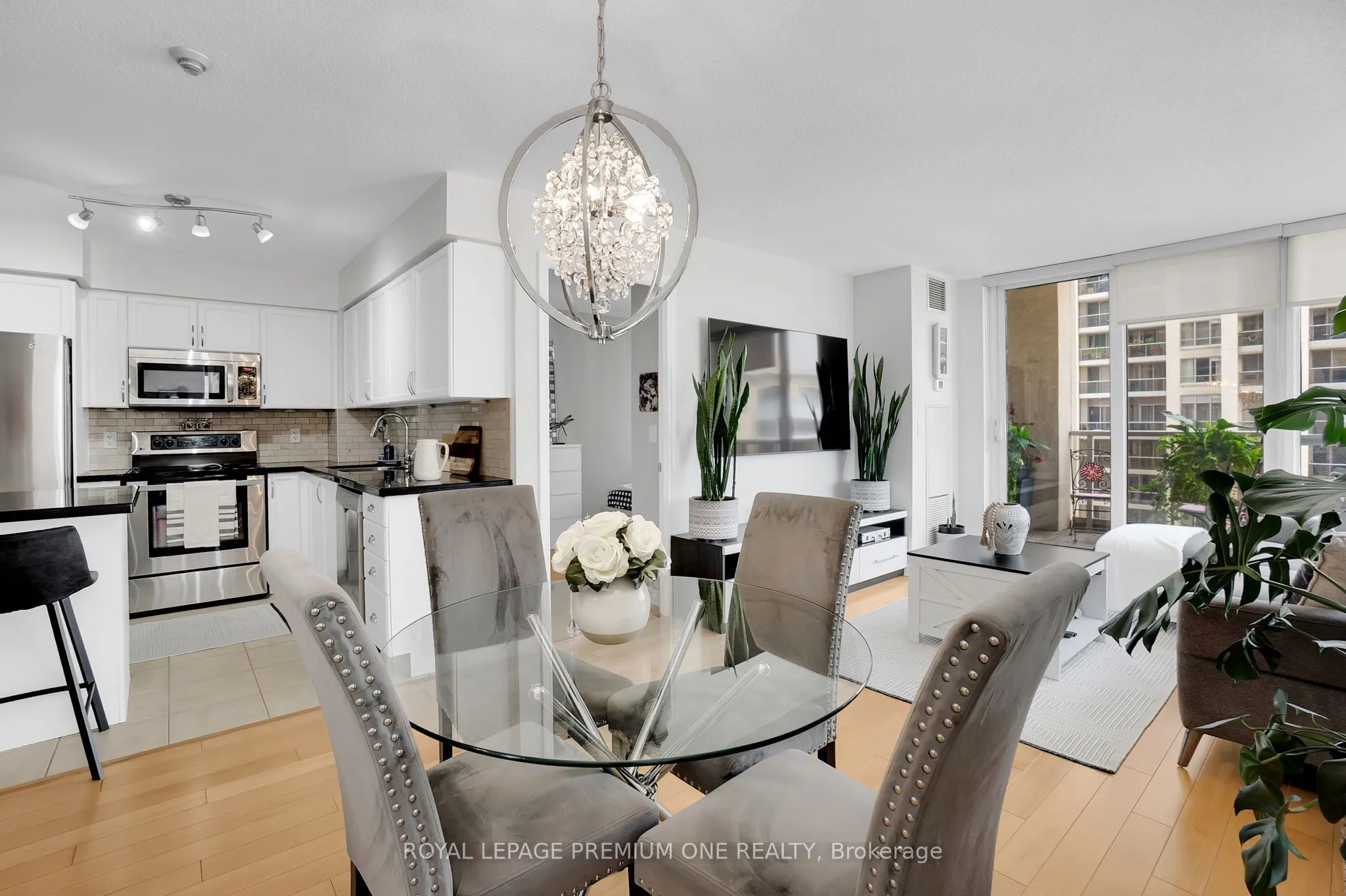 4080 Living Arts Drive S, #1708