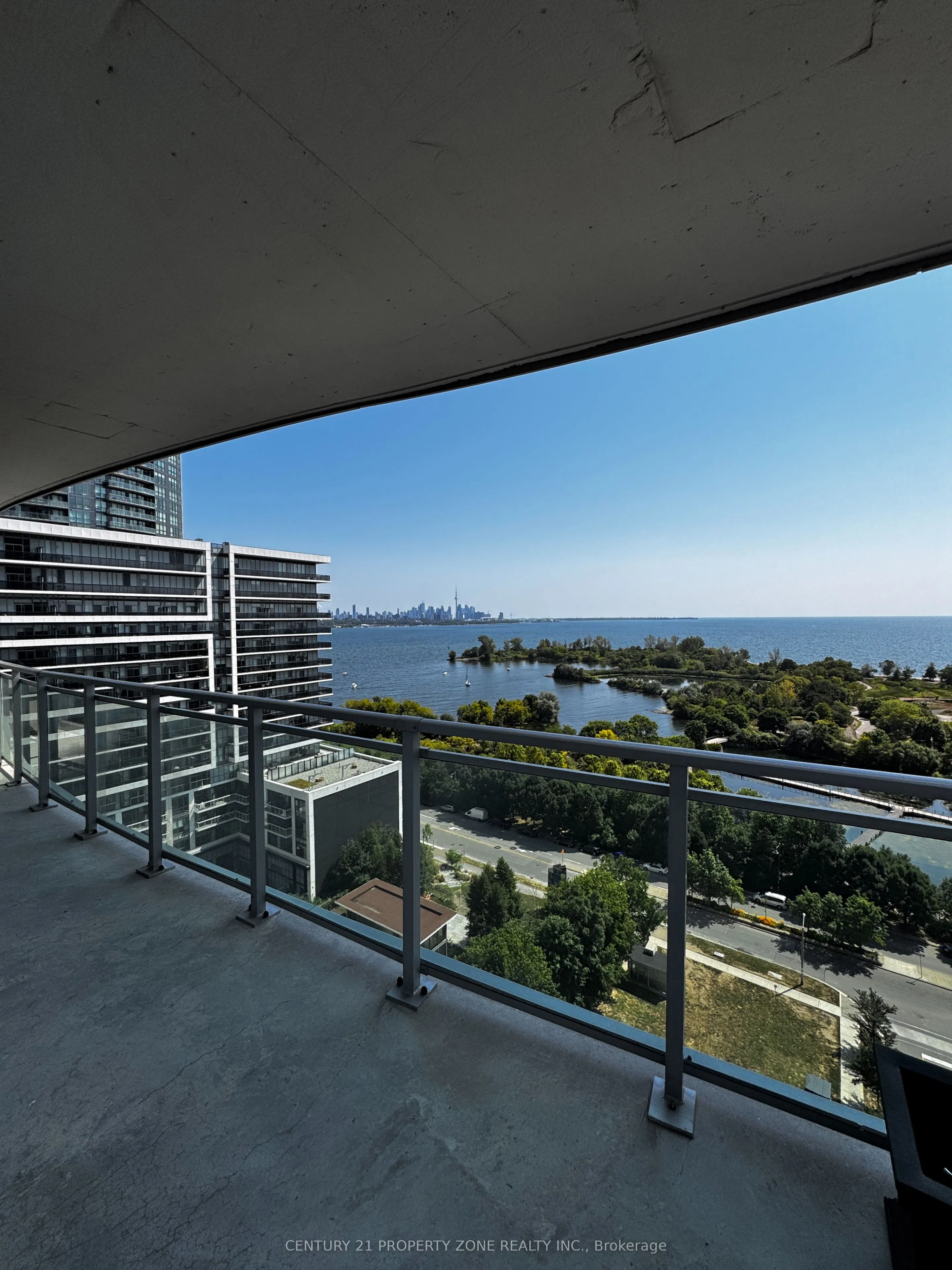 33 Shore Breeze Drive, #1310