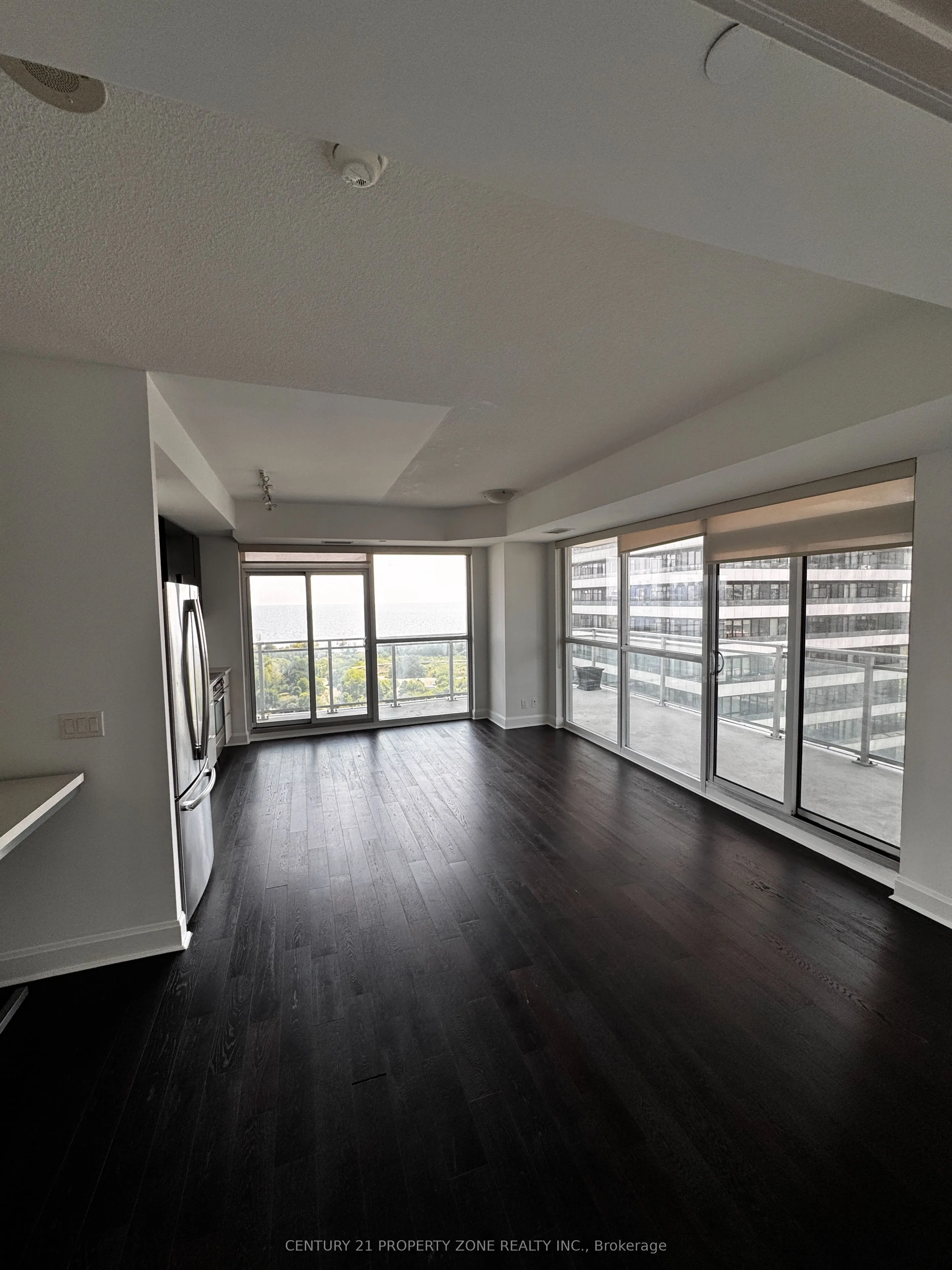33 Shore Breeze Drive, #1310
