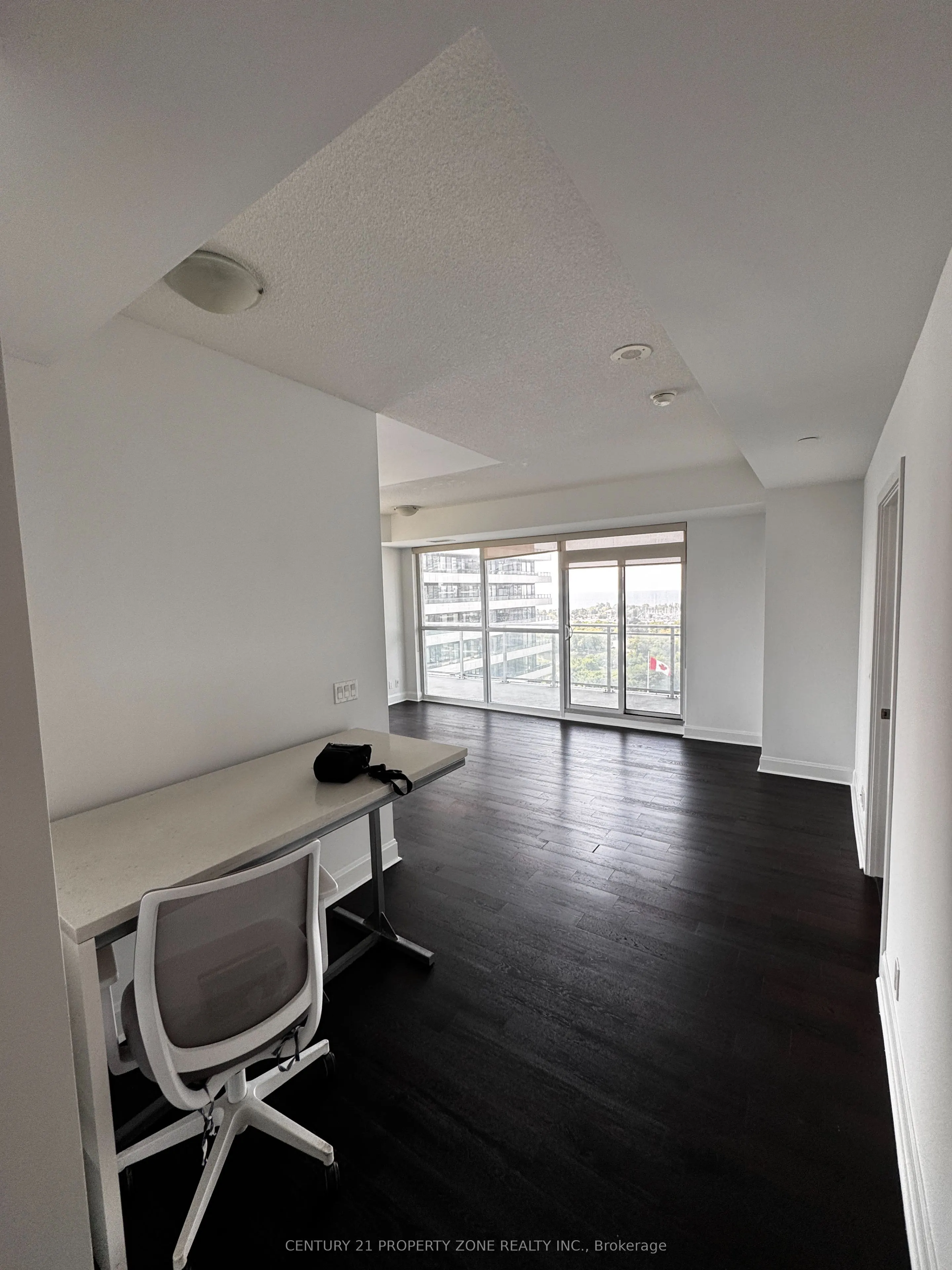 33 Shore Breeze Drive, #1310